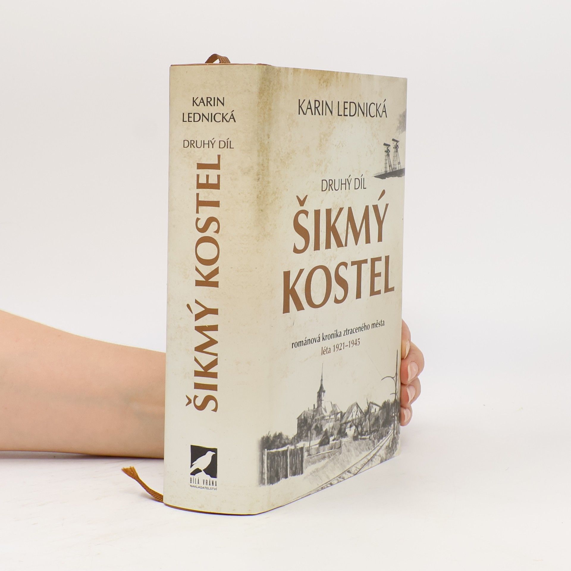 Karin Lednická Šikmý kostel 2