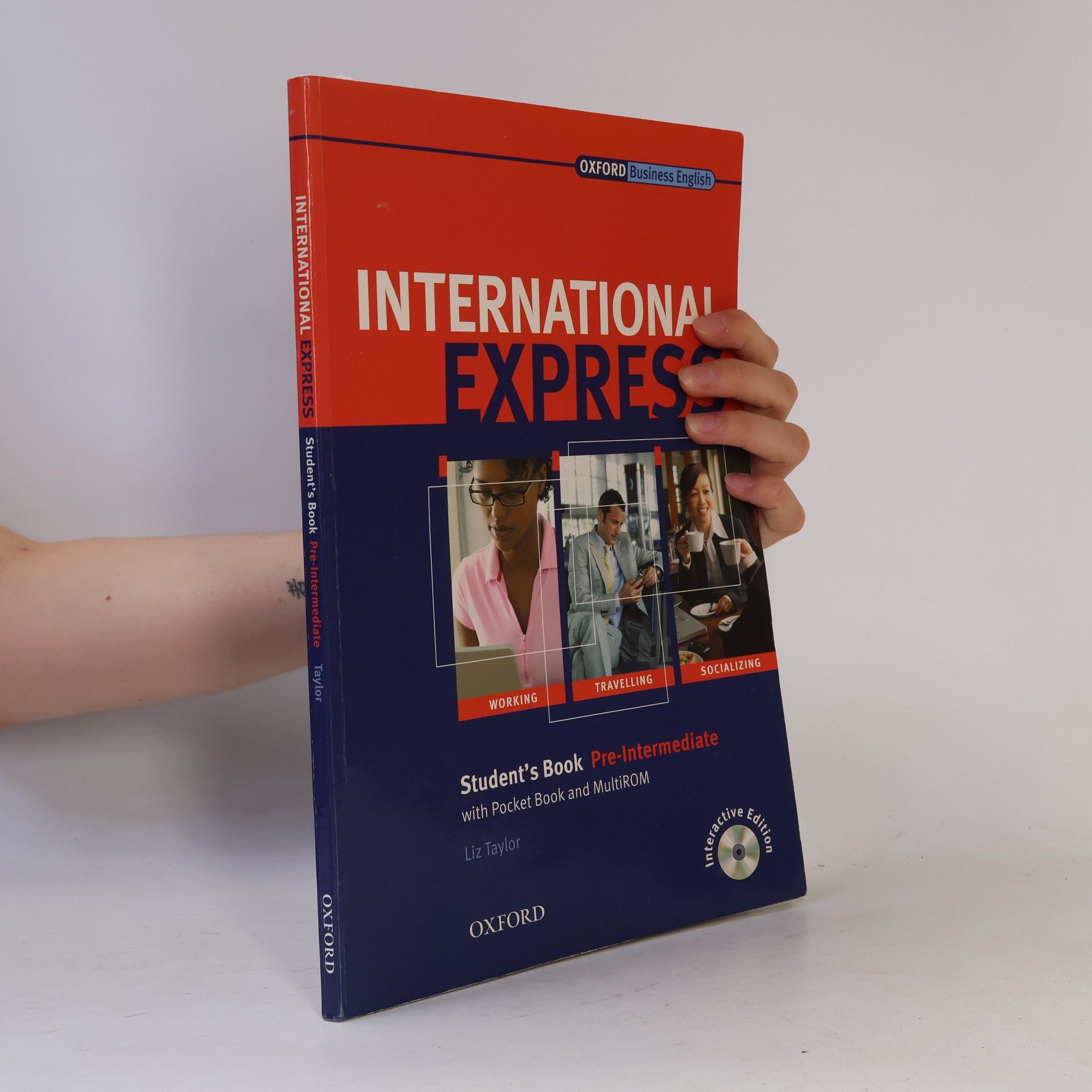 Liz Taylor New International Express Pre-Intermediate. Student's book