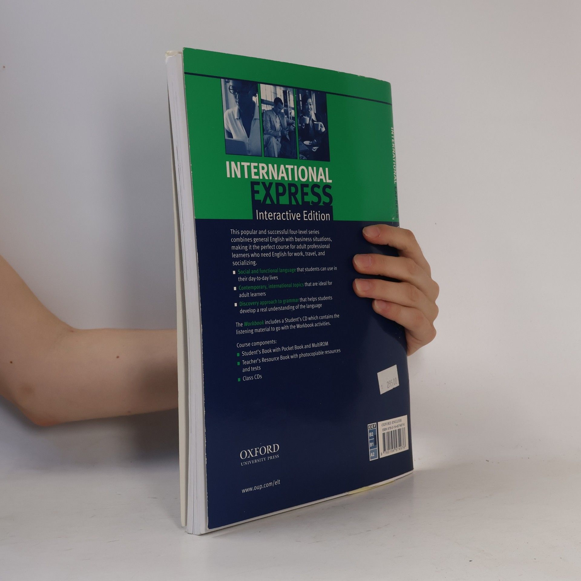 Mike Macfarlane International express: workbook intermediate with student'