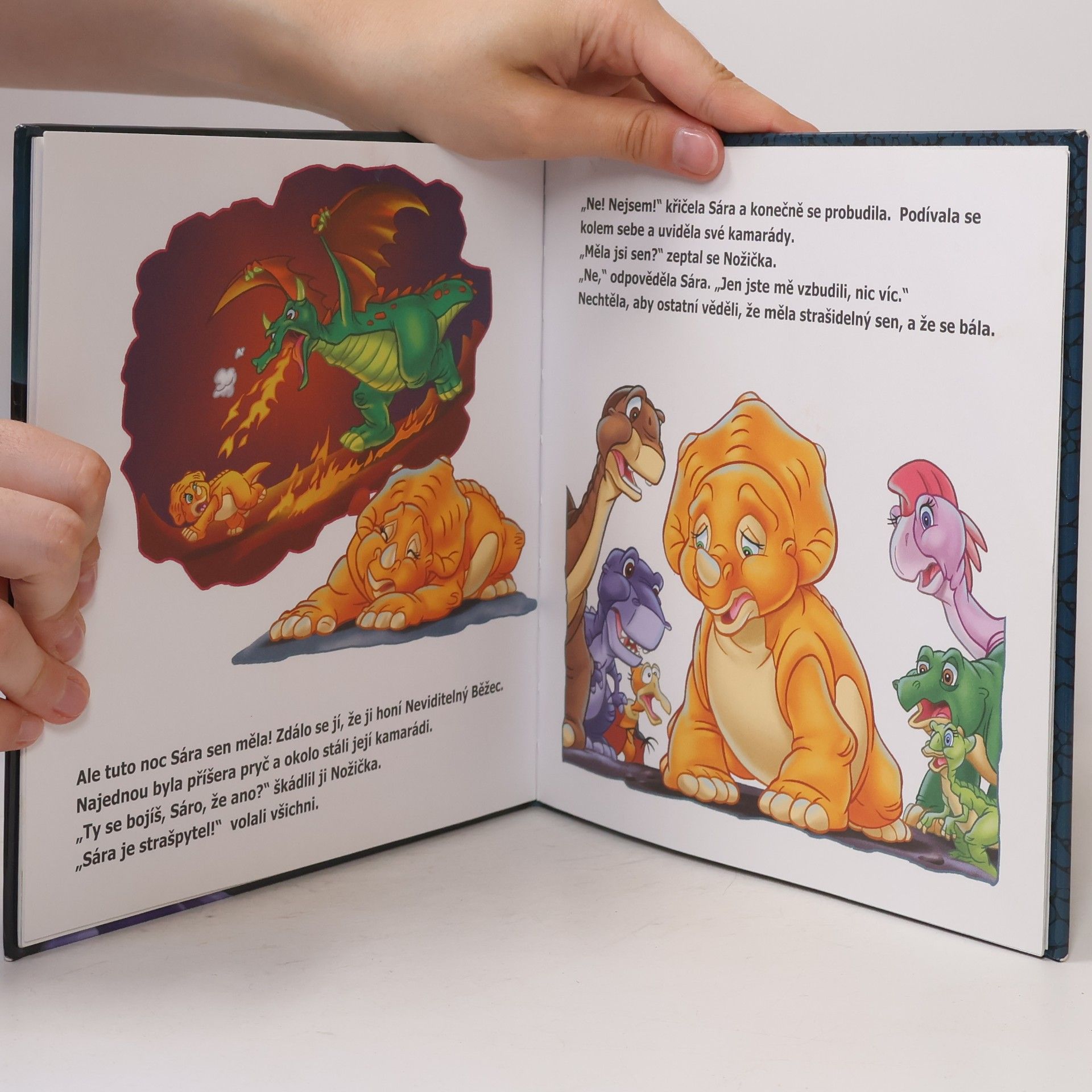 Jennifer Frantz Země dinosaurů - Strašidelné dobrodružství