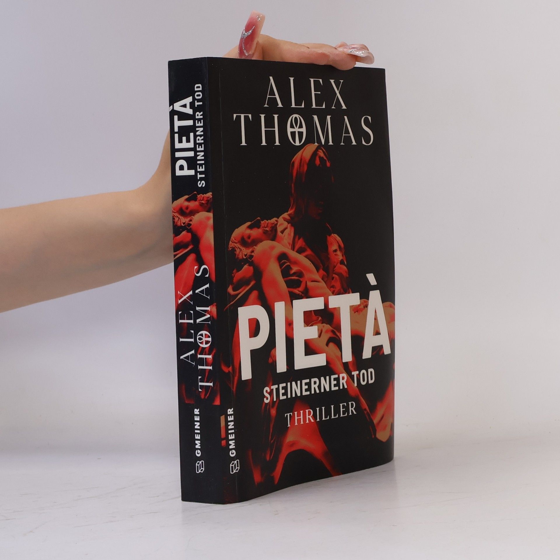 Alex Thomas Pietà - Steinerner Tod