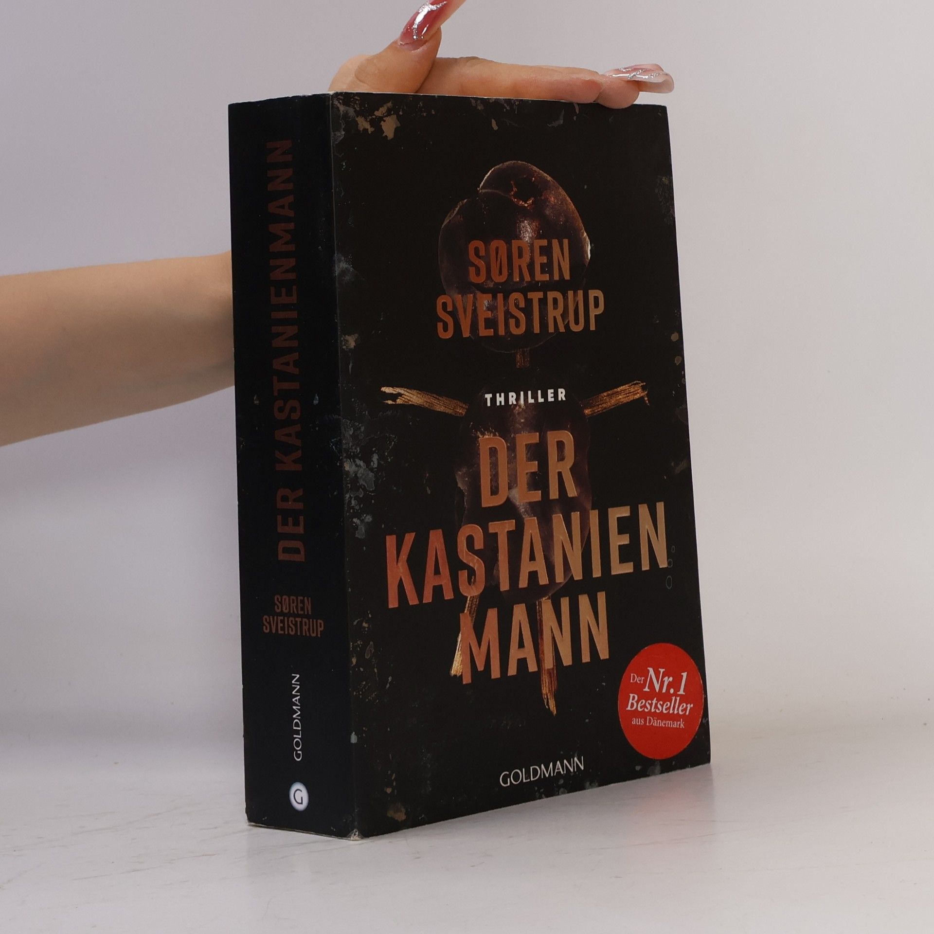 Søren Sveistrup Der Kastanienmann