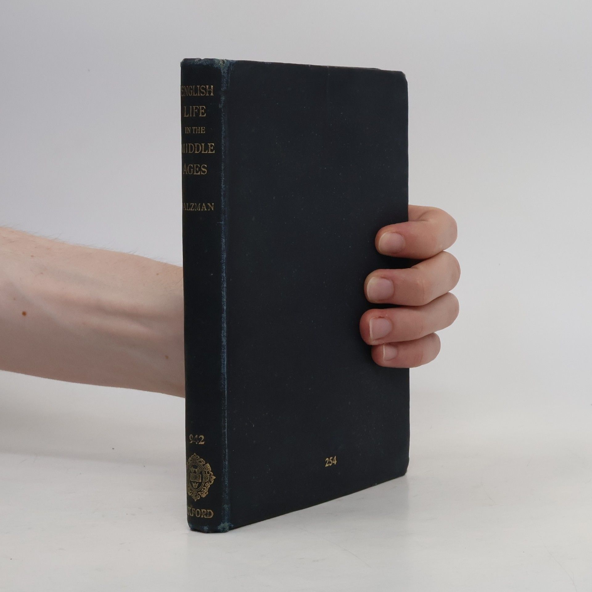 L. F. Salzman English Life in the Middle Ages