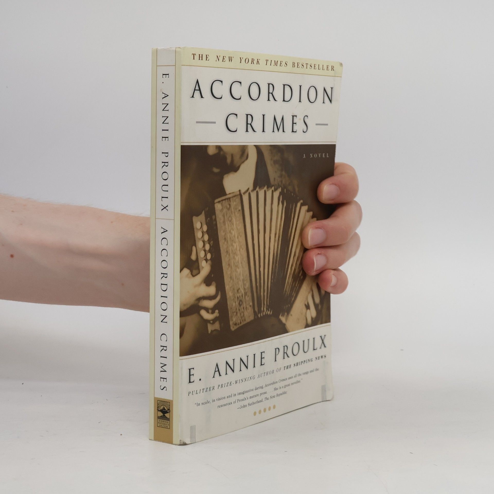 Annie Proulx Accordion Crimes. Das grüne Akkordeon, englische Ausgabe
