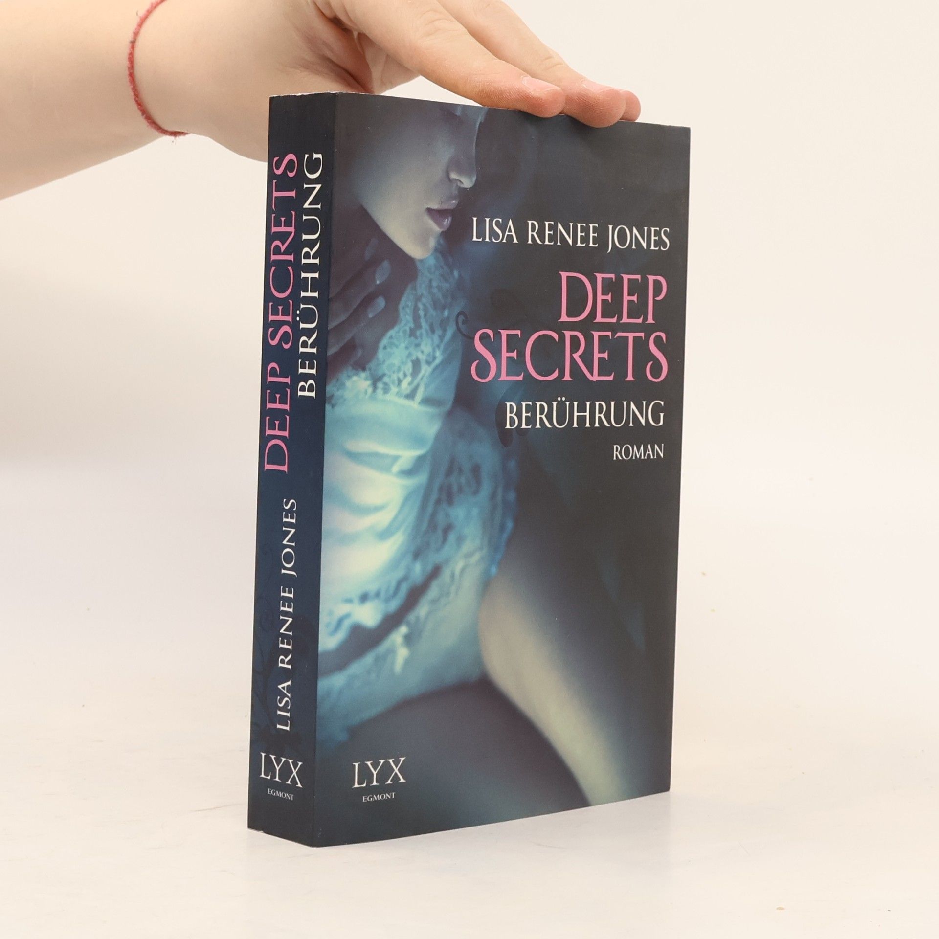 Lisa Renee Jones Deep Secrets - Berührung