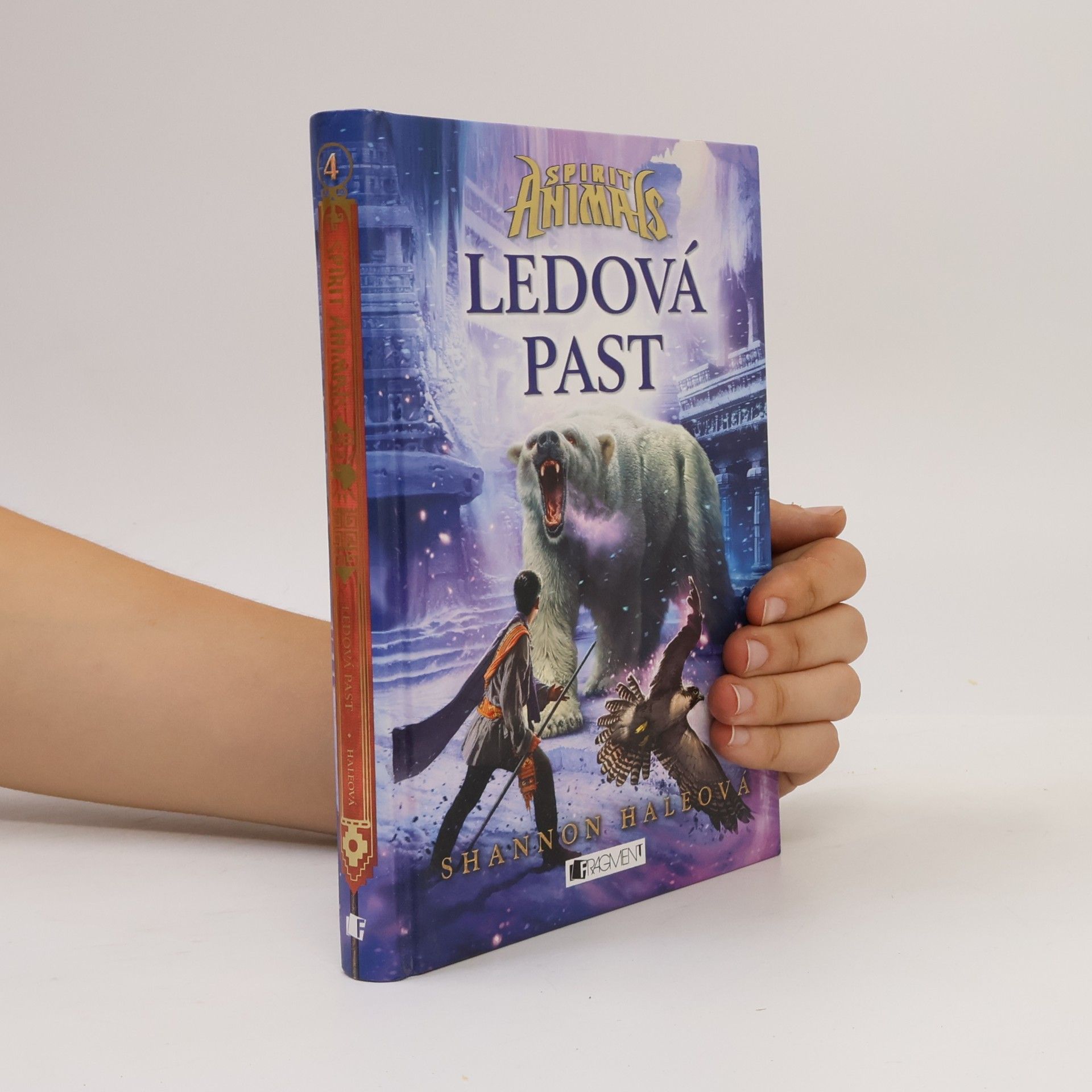 Shannon Hale Ledová past