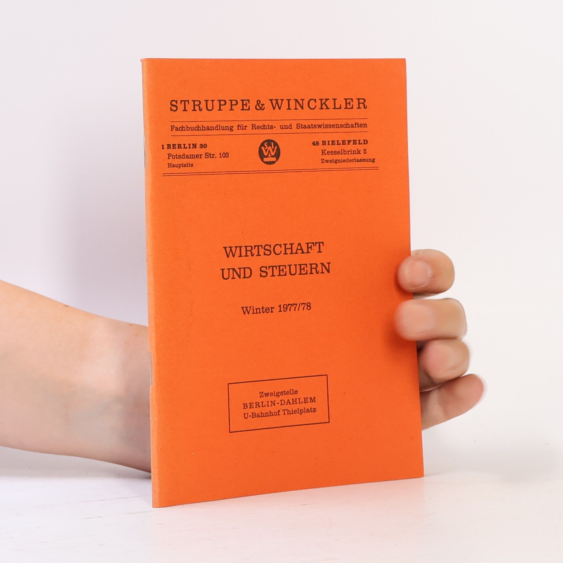 Various authors Wirtschaft und Steuern