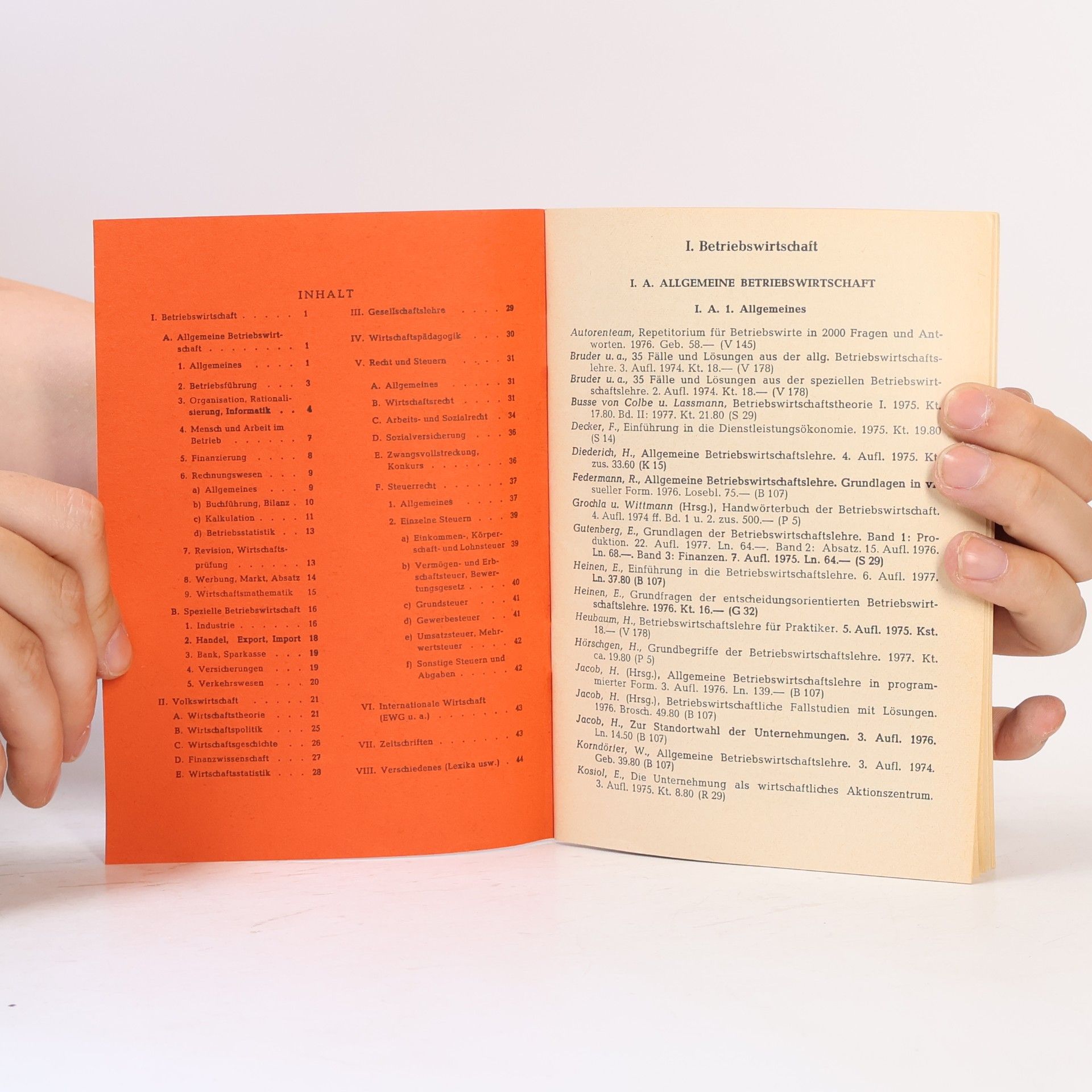 Various authors Wirtschaft und Steuern