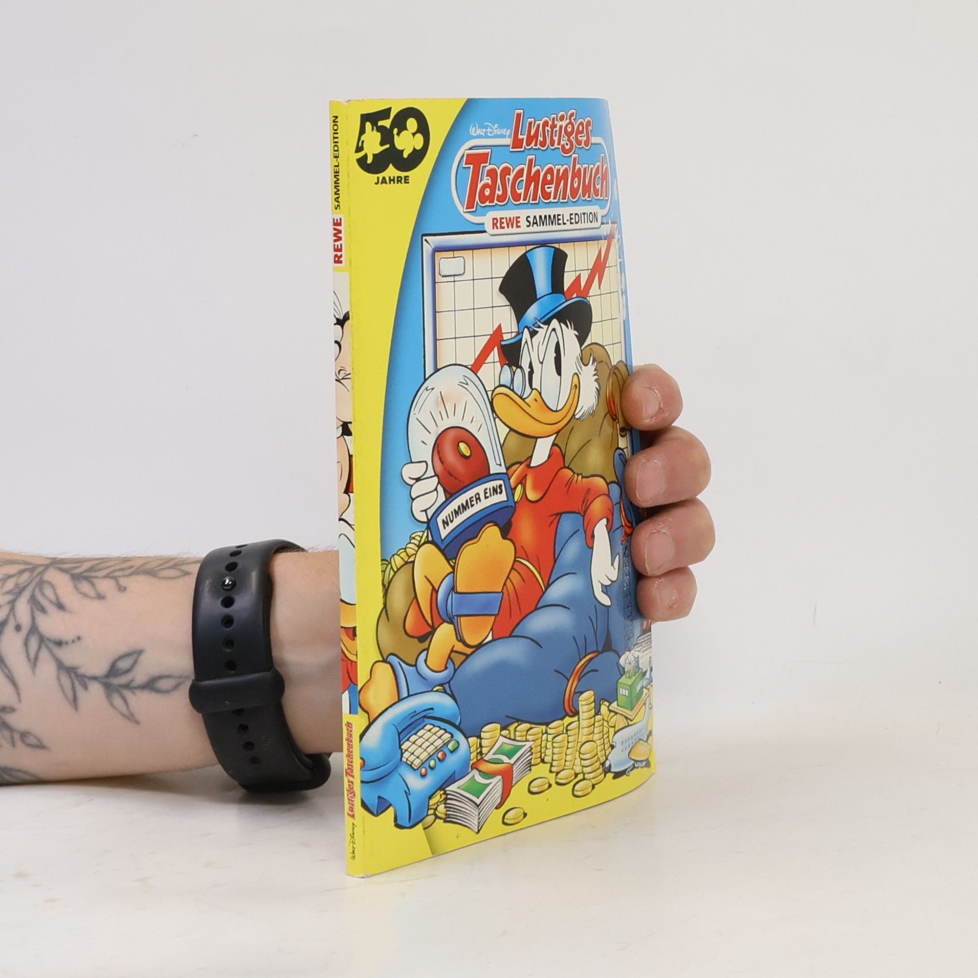 Walt Disney Lustiges Taschenbuch. Ein Fisch namens Bambi