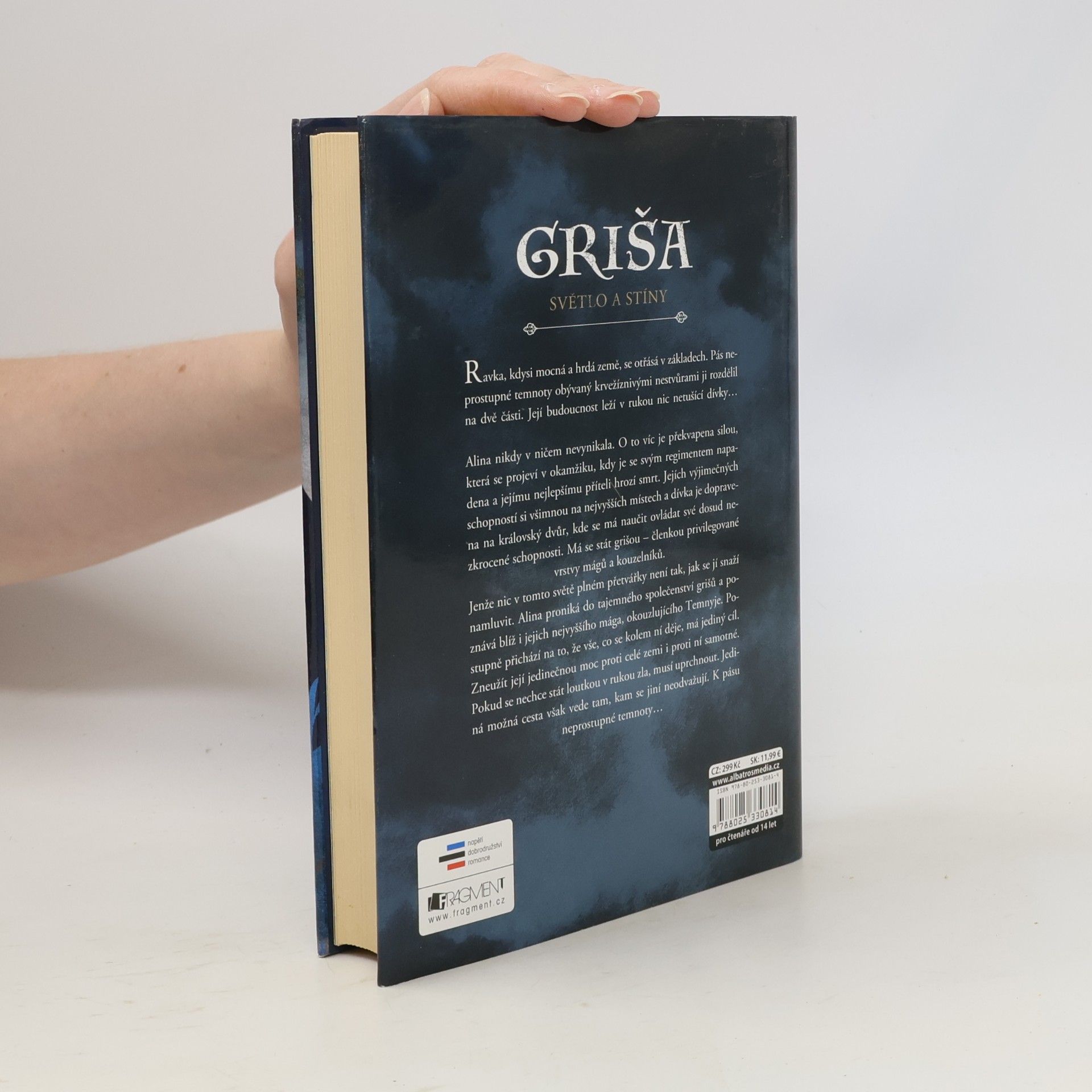 Leigh Bardugo Griša. Světlo a stíny
