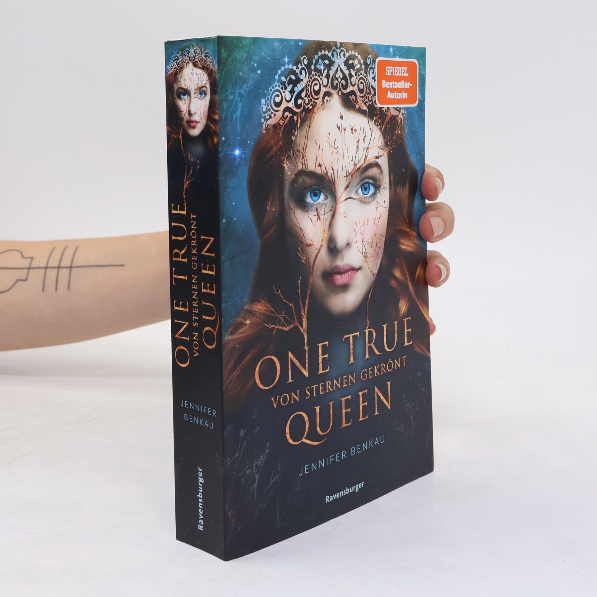 Jennifer Benkau One True Queen : Von Sternen gekrönt