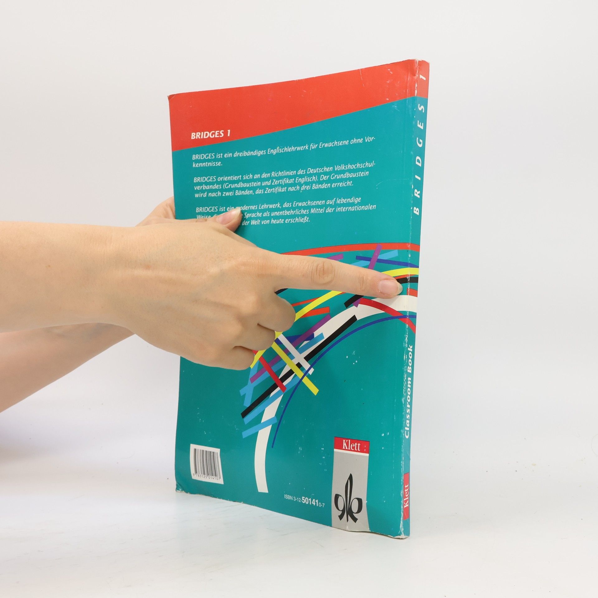 Collectif d'auteurs Bridges 1: Classroom Book (Englisch für die Erwachsenenbildung)