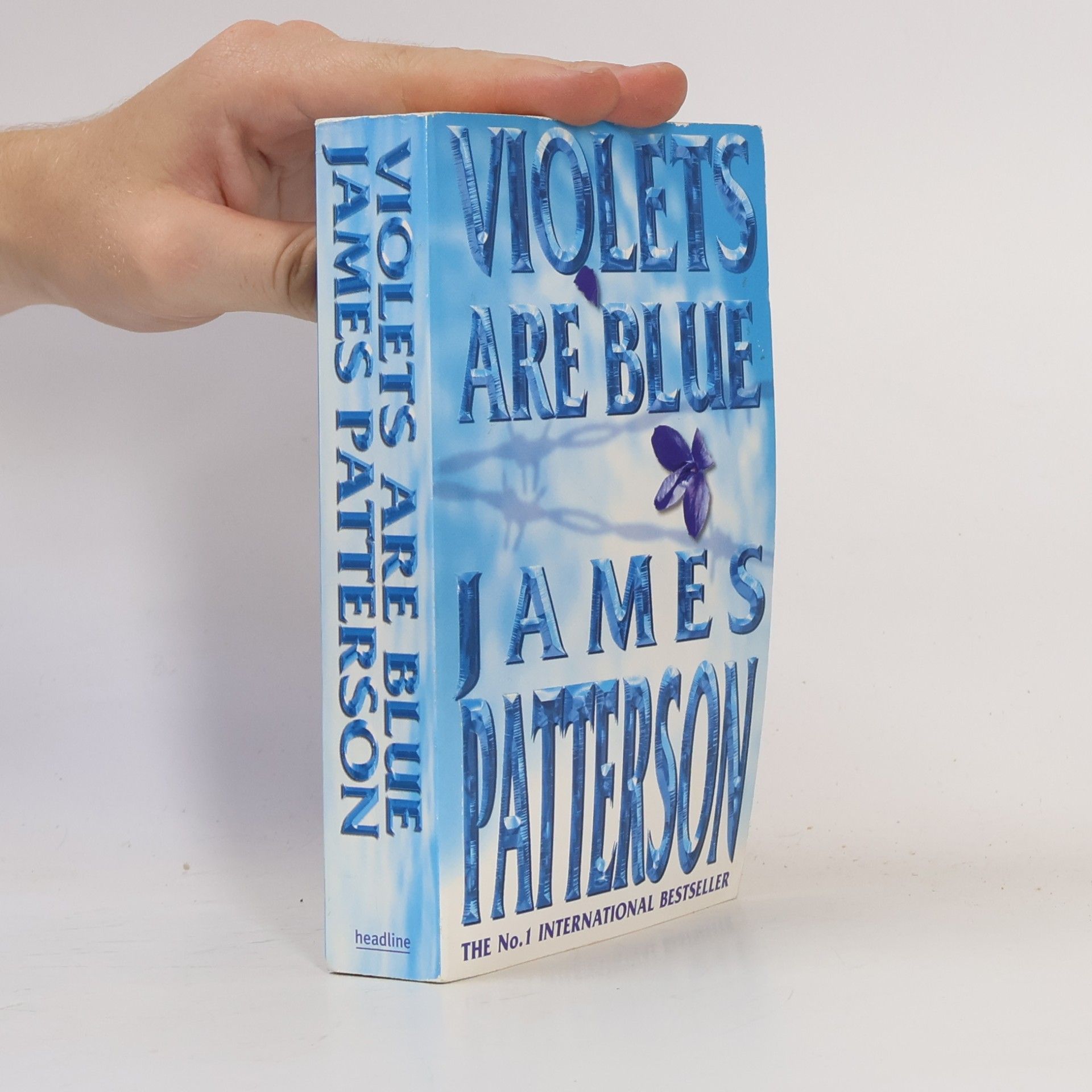 James Patterson Violets are blue