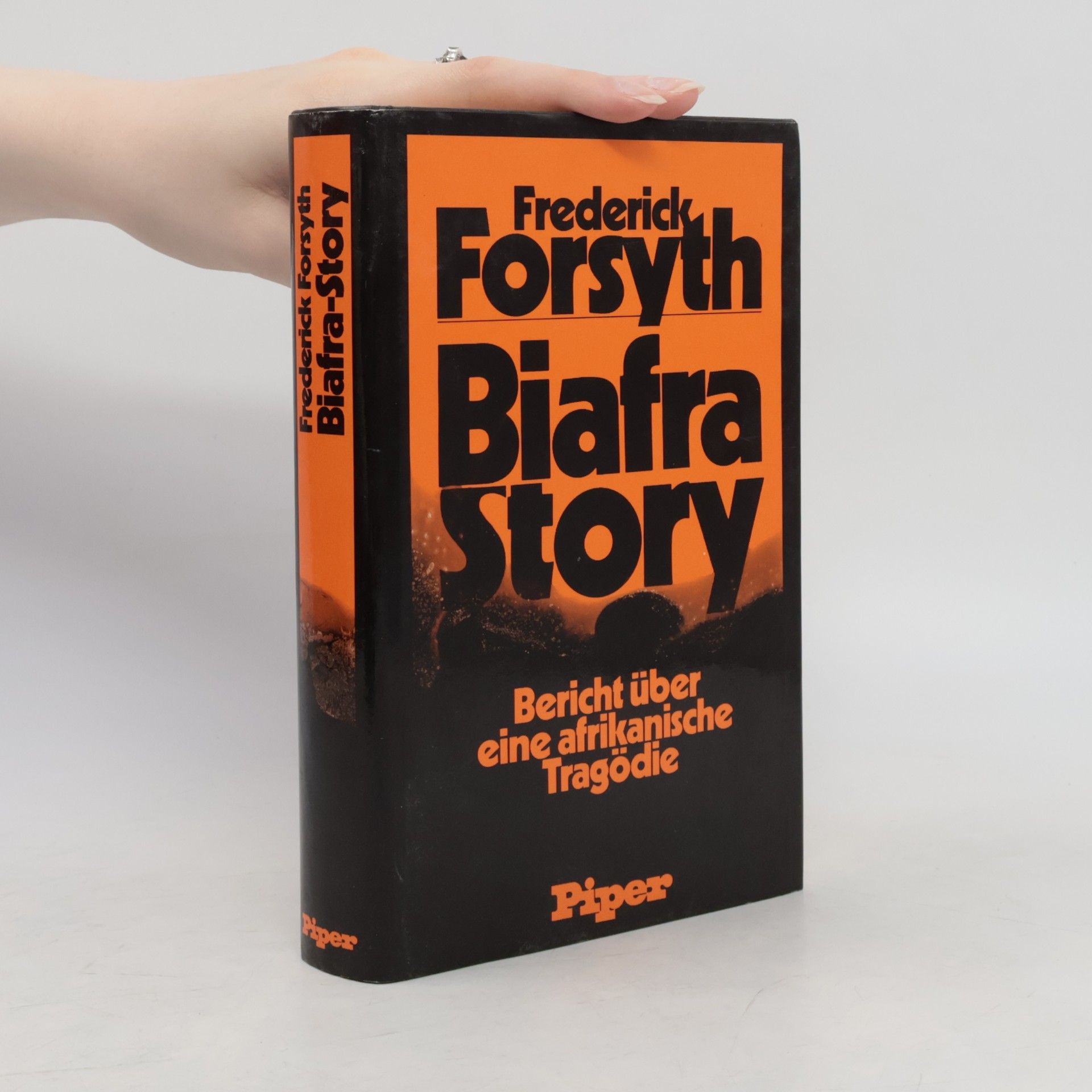 Frederick Forsyth Biafra-Story