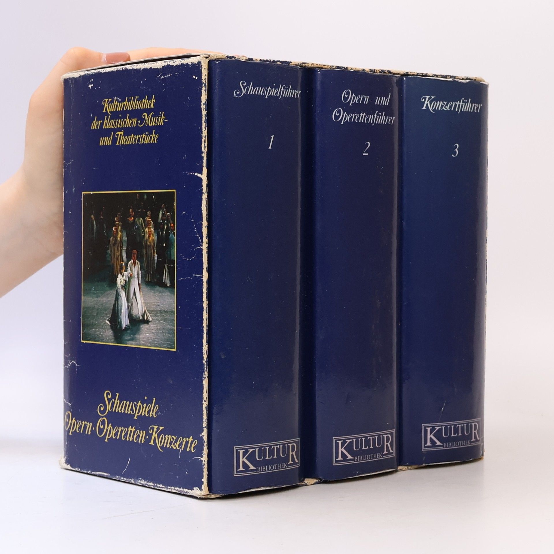Kolektiv autorů Kulturbibliothek der klassischen Musik und Theaterstücke. Schauspiele. Opern und Operetten. Konzerte
