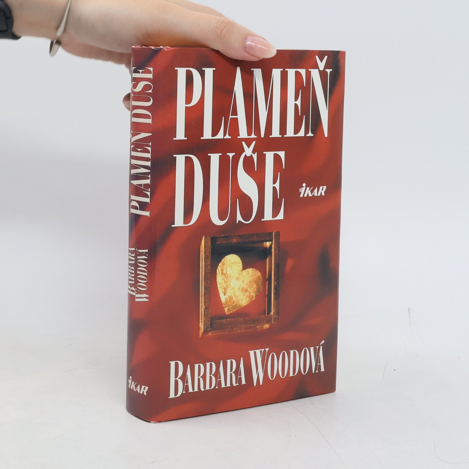 Barbara Wood Plameň duše