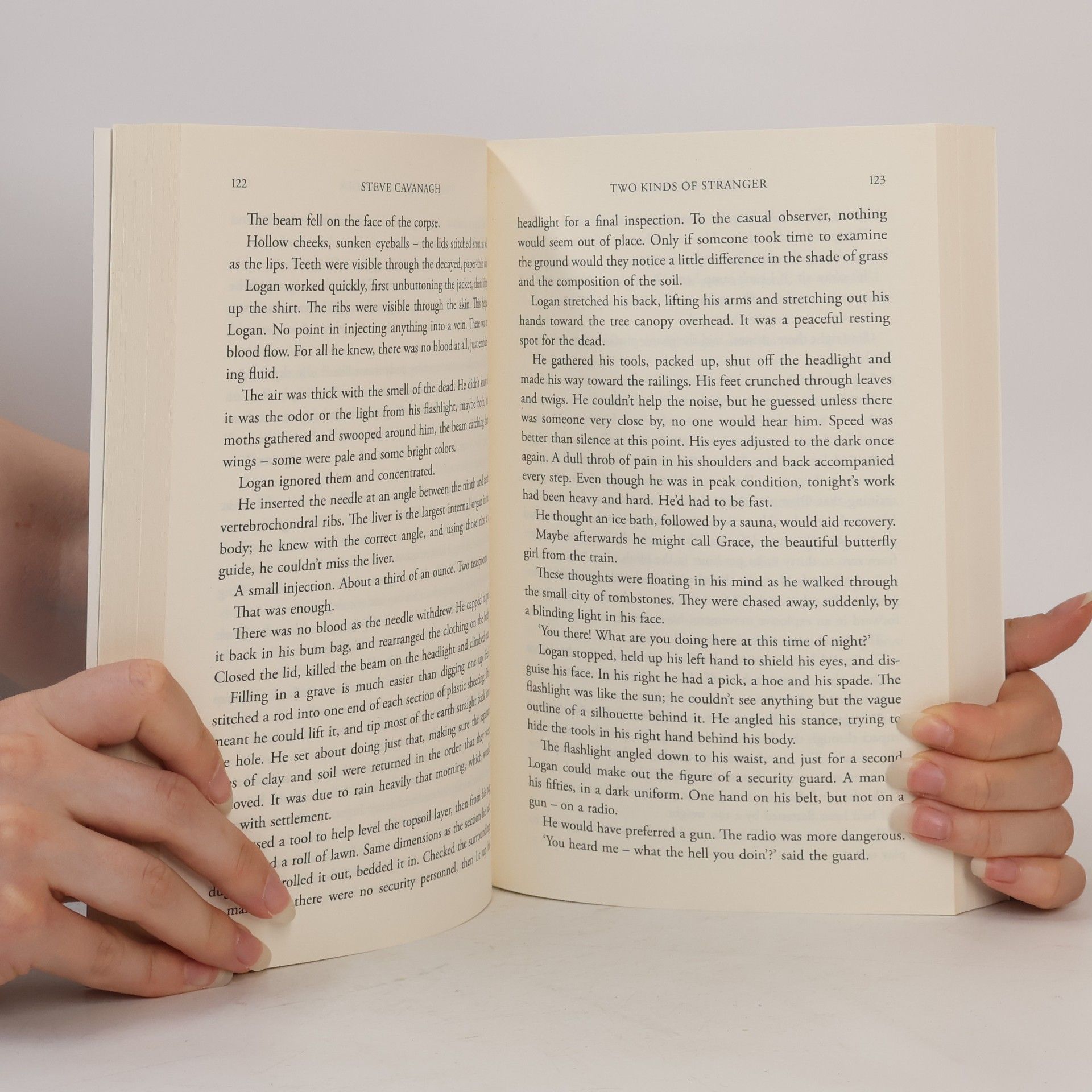 Steve Cavanagh Eddie Flynn Series: Two Kinds of Stranger
