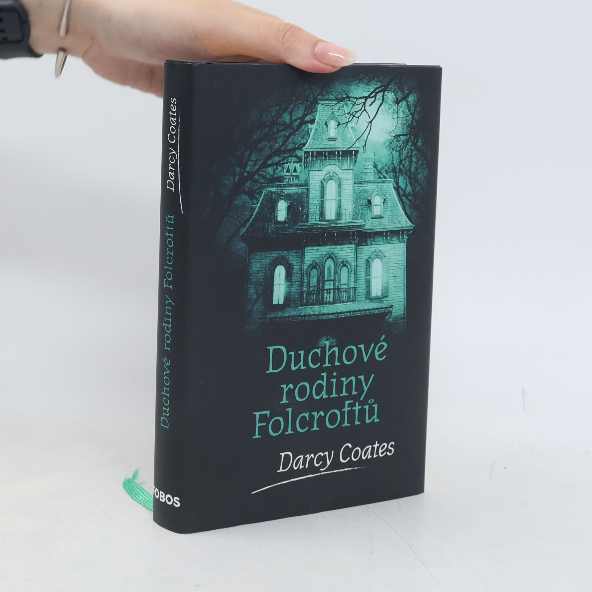Darcy Coates Duchové rodiny Folcroftů