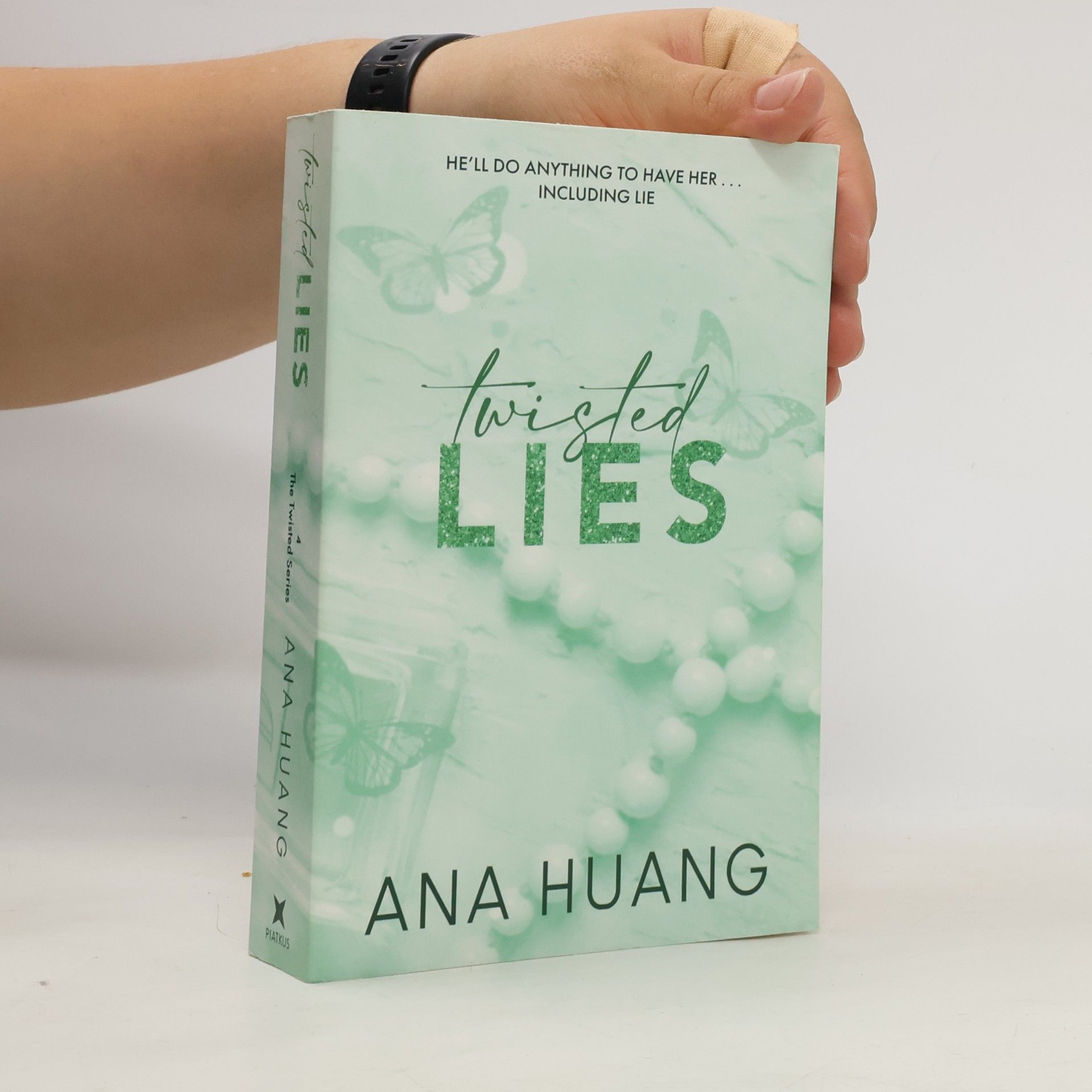 Ana Huang Twisted lies