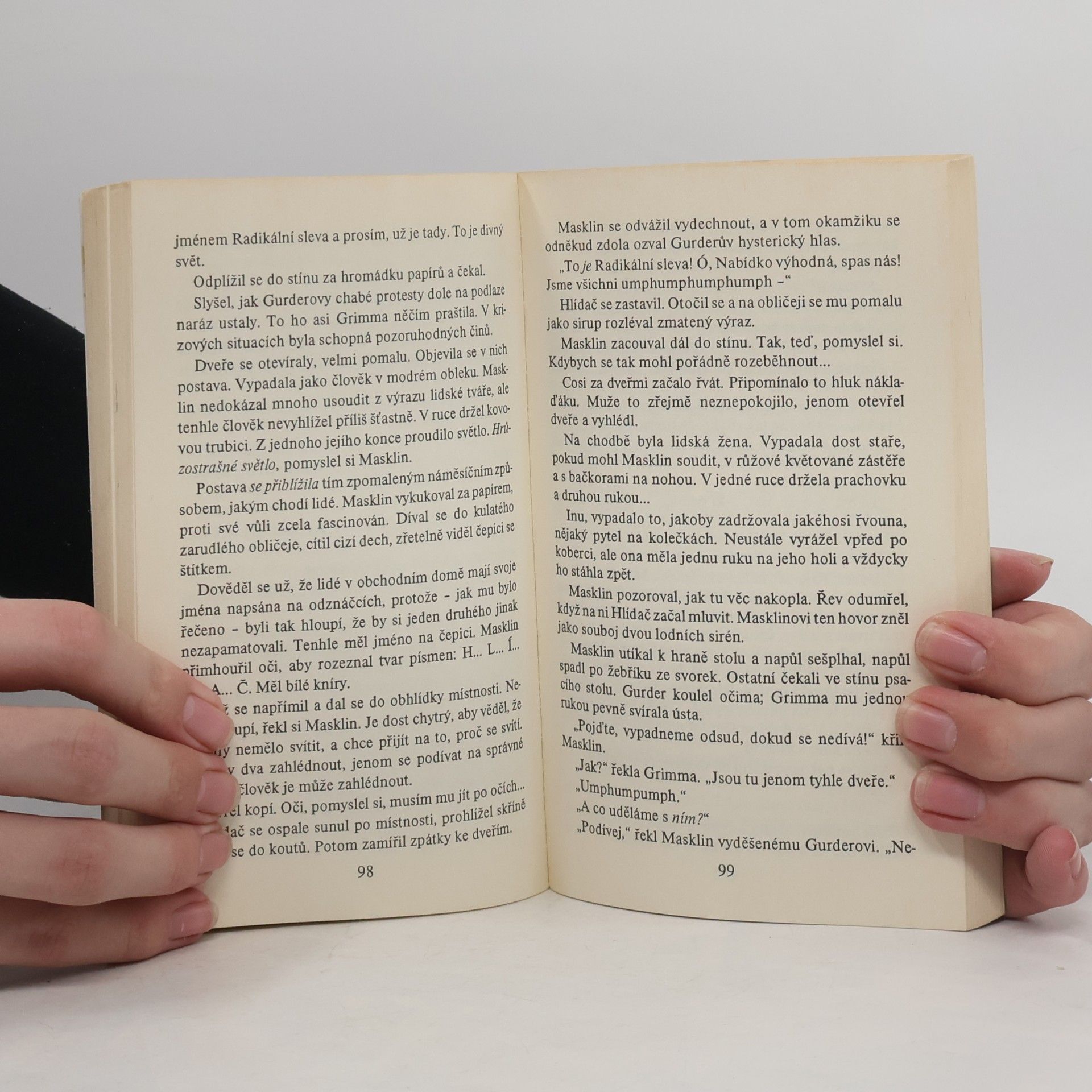 Terry Pratchett Velká jízda. Vyprávění o nomech