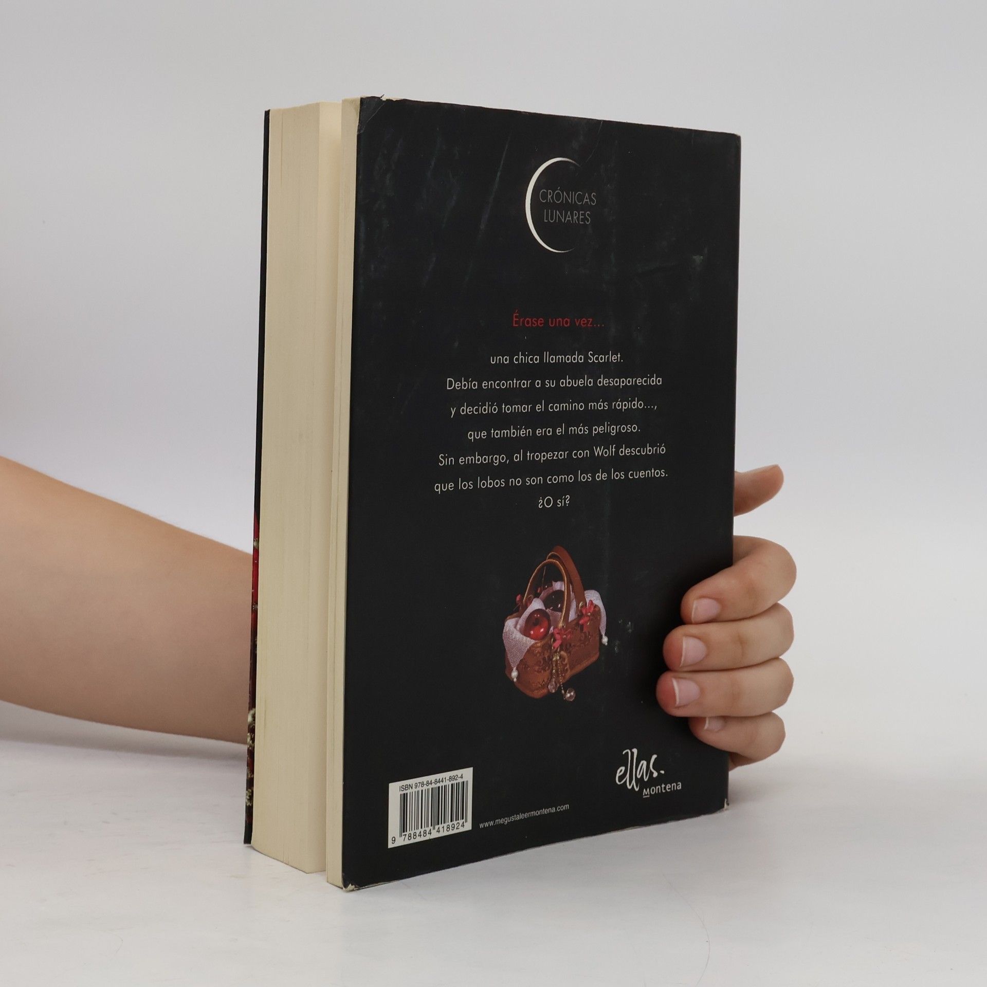 Marissa Meyer Scarlet