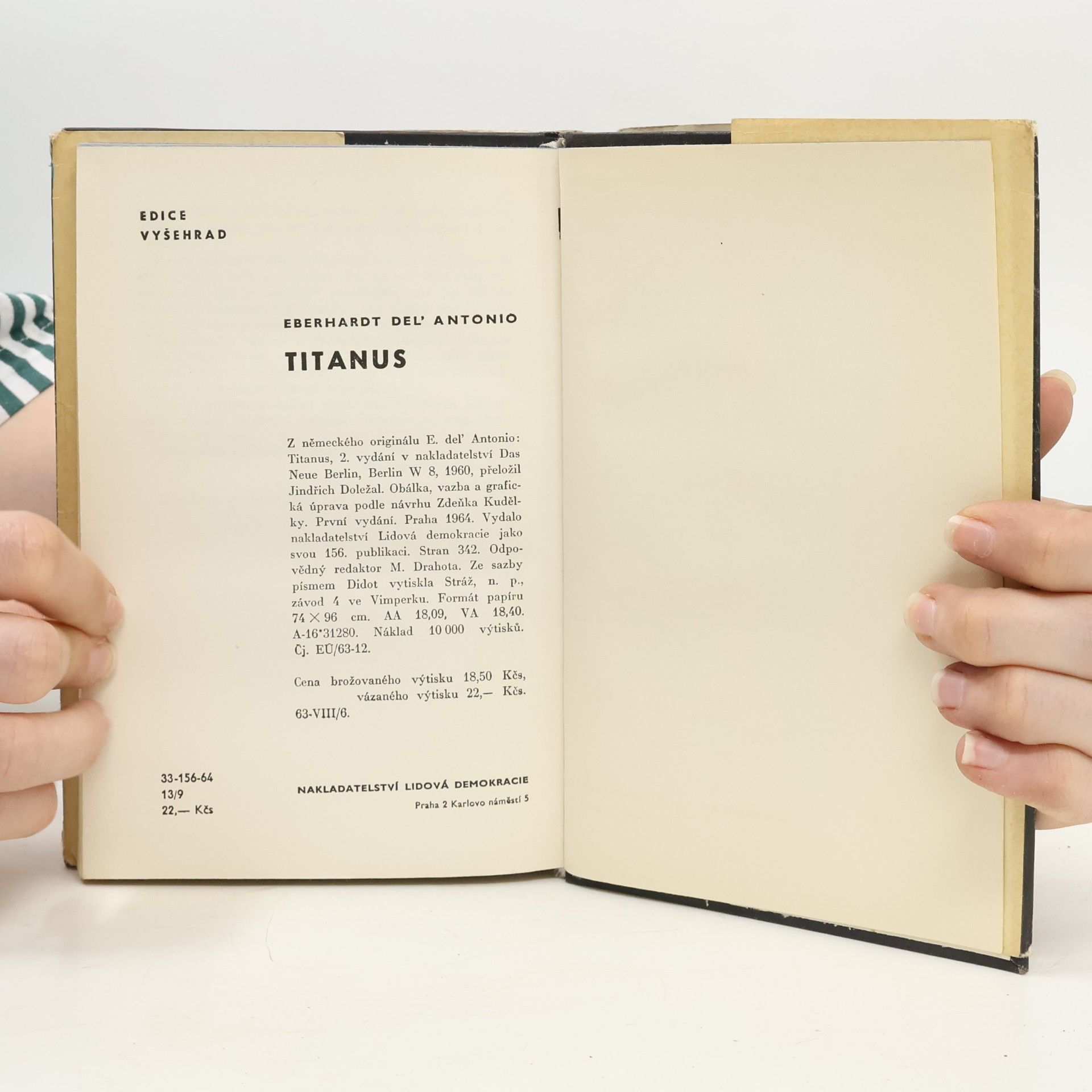 Eberhardt Deľantonio Titanus