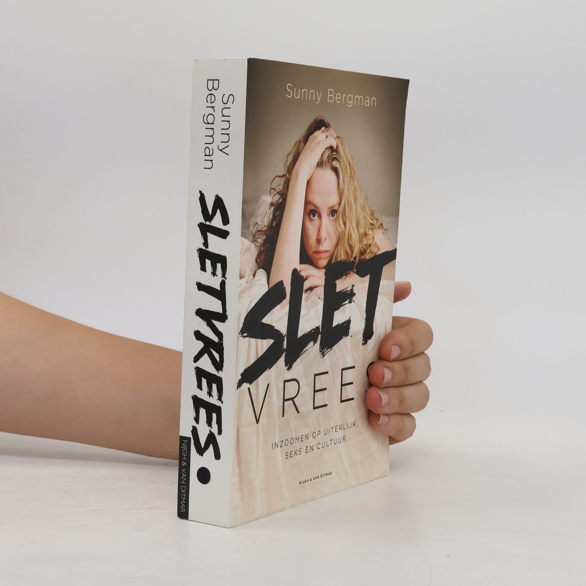 Sunny Bergman Sletvrees