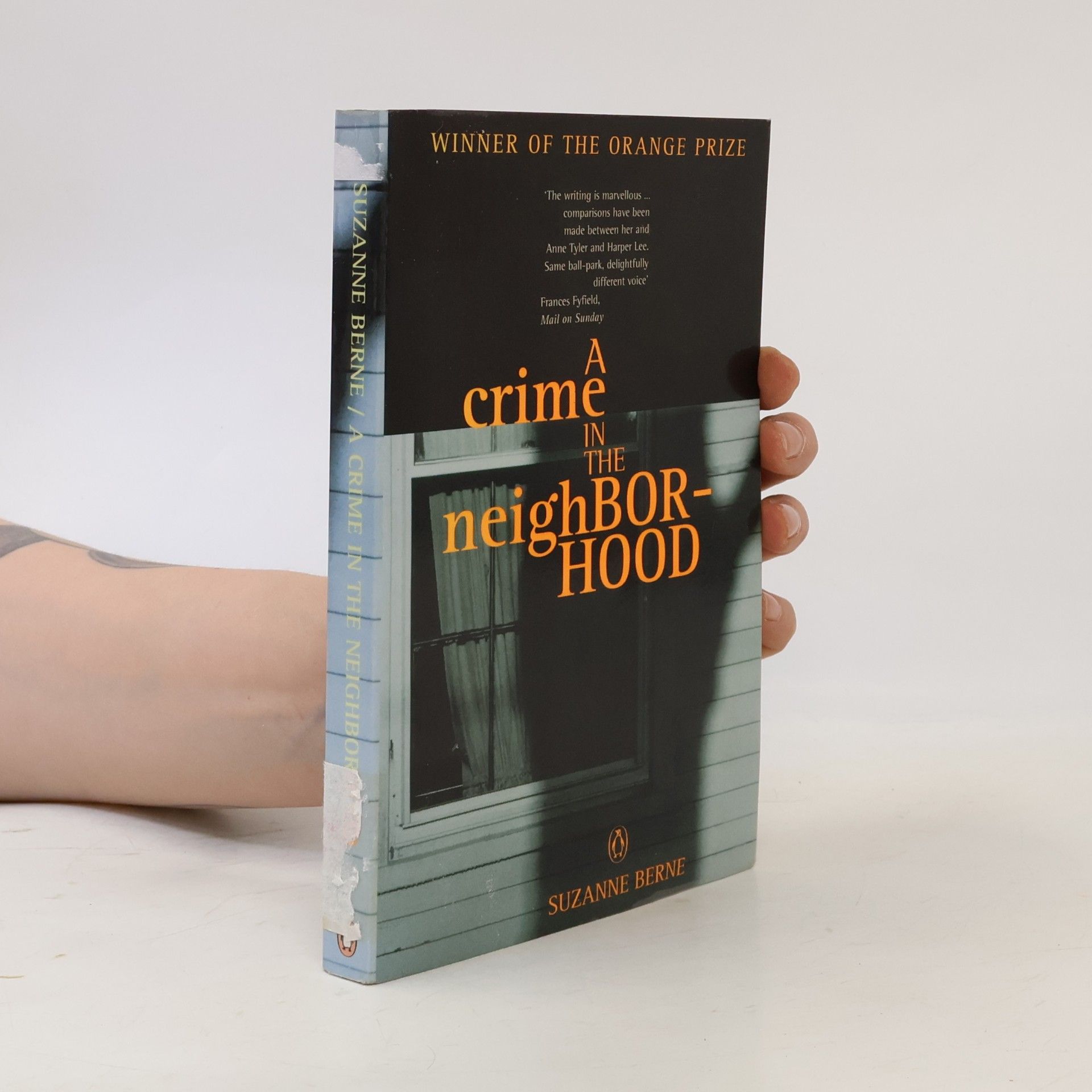 Suzanne Berne A Crime in the Neighborhood