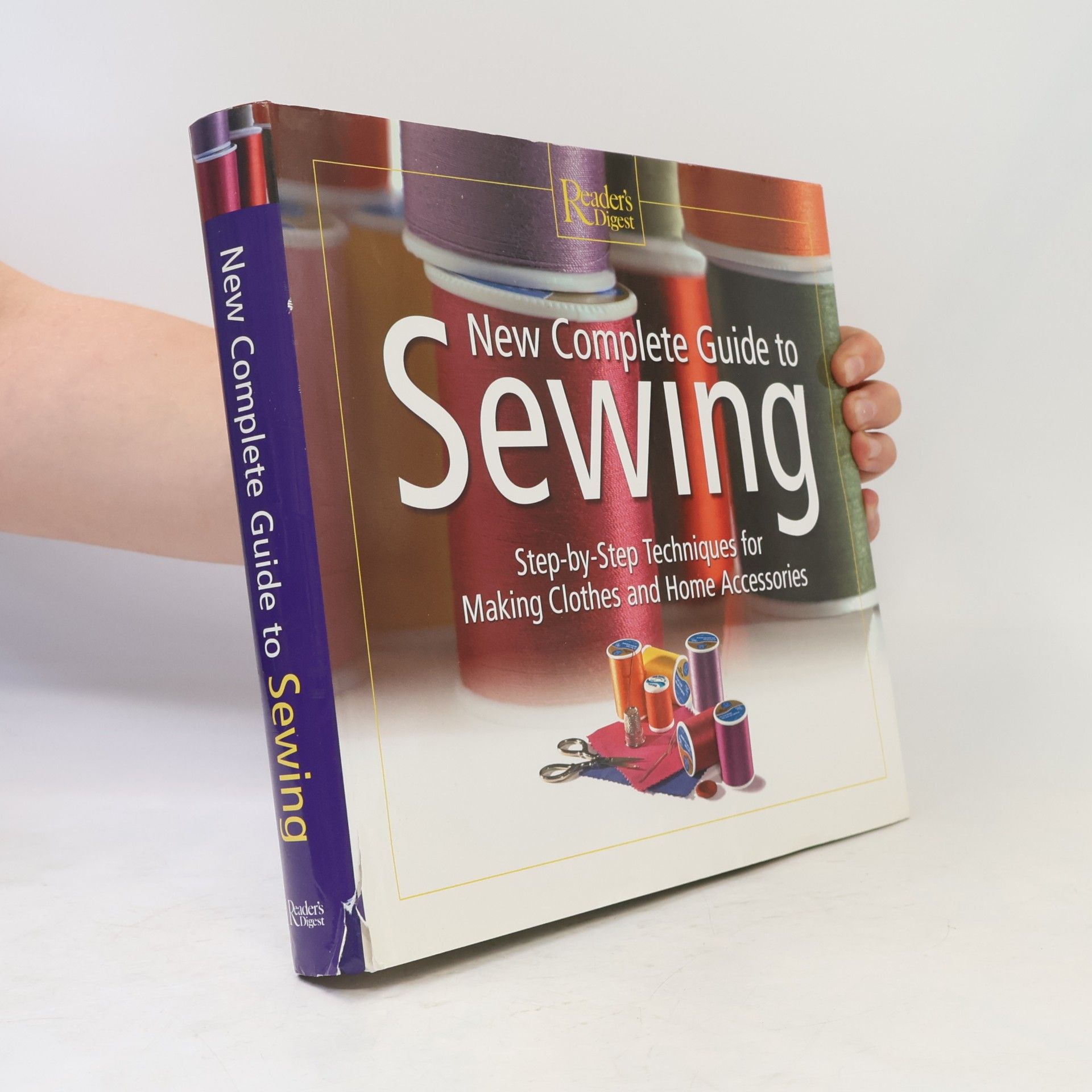 Reader's Digest Association New Complete Guide to Sewing