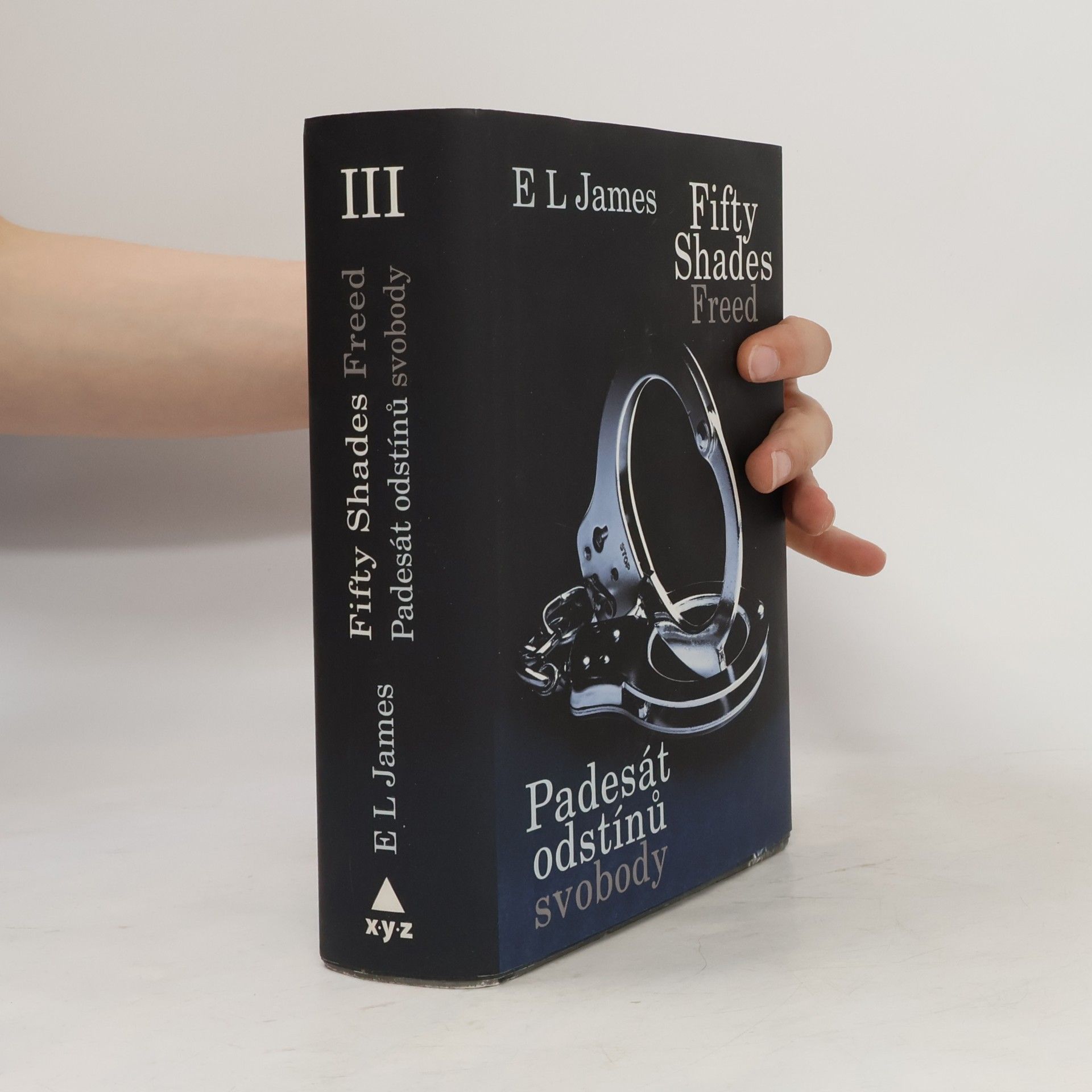 E. L. James Padesát odstínů svobody