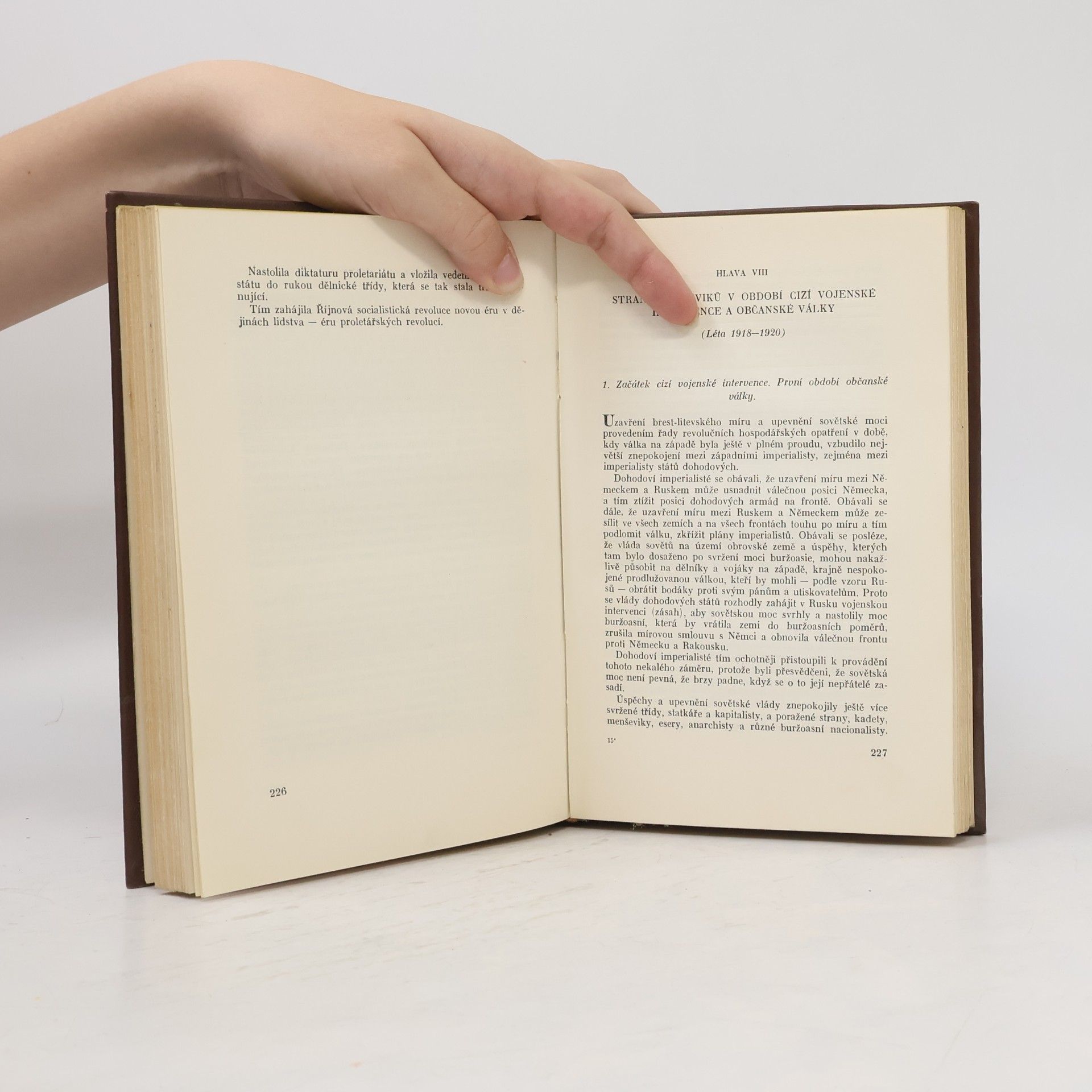 Autorenkollektiv Dějiny všesvazové komunistické strany (bolševiků)