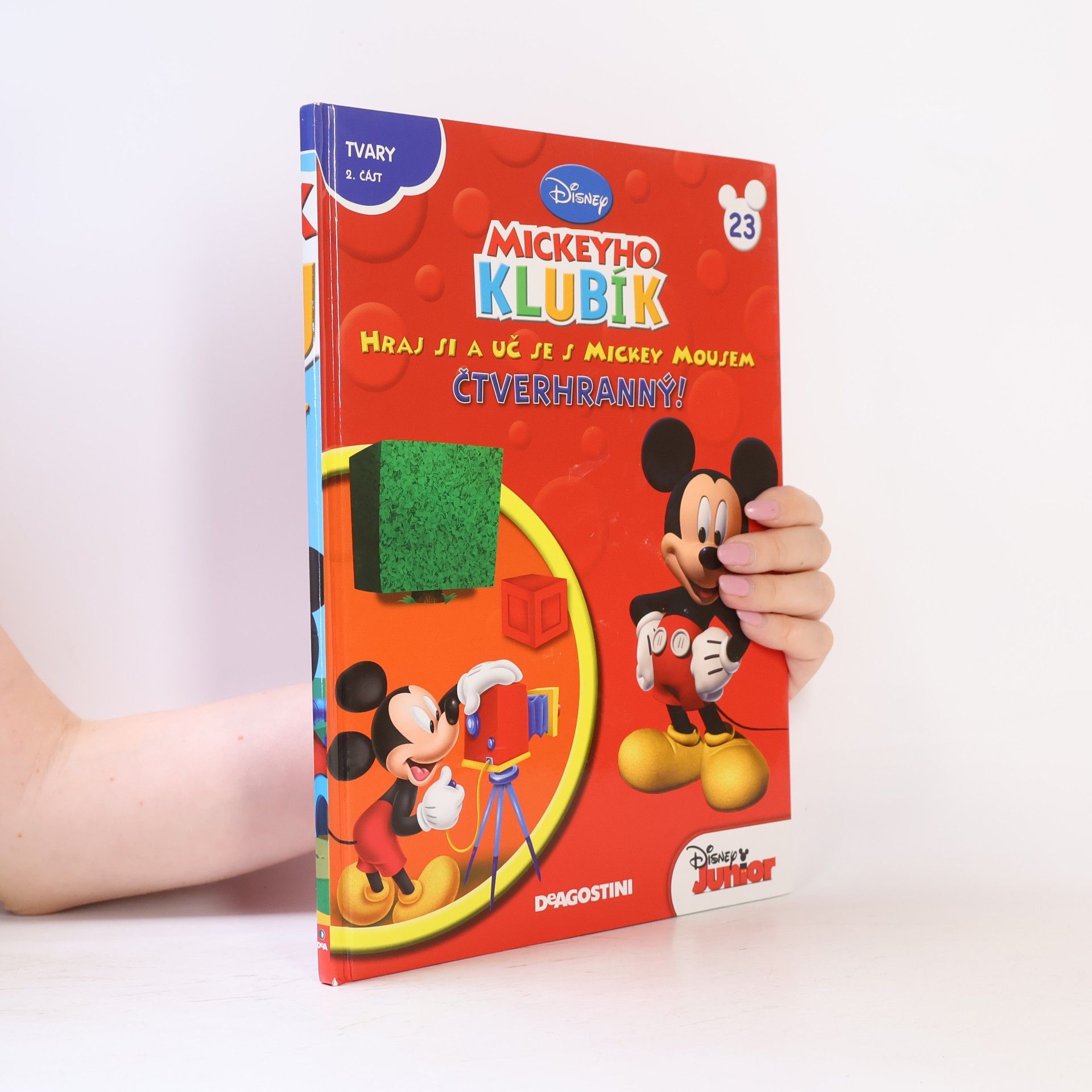 Kolektív autorov Mickeyho klubík 23. Hraj si a uč se s Mickey Mousem. Čtverhranný