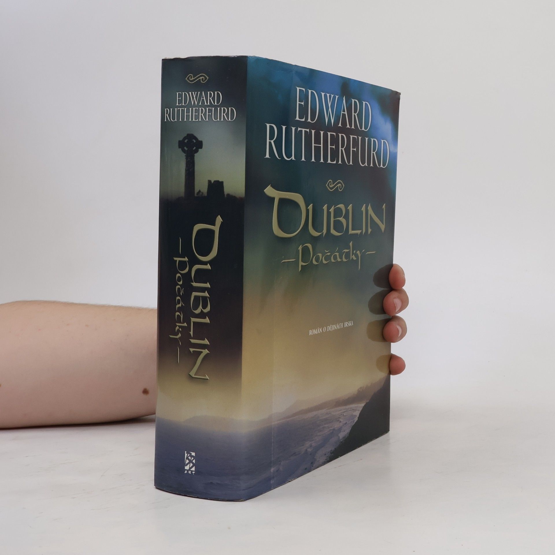 Edward Rutherfurd Dublin. 1. díl, Počátky