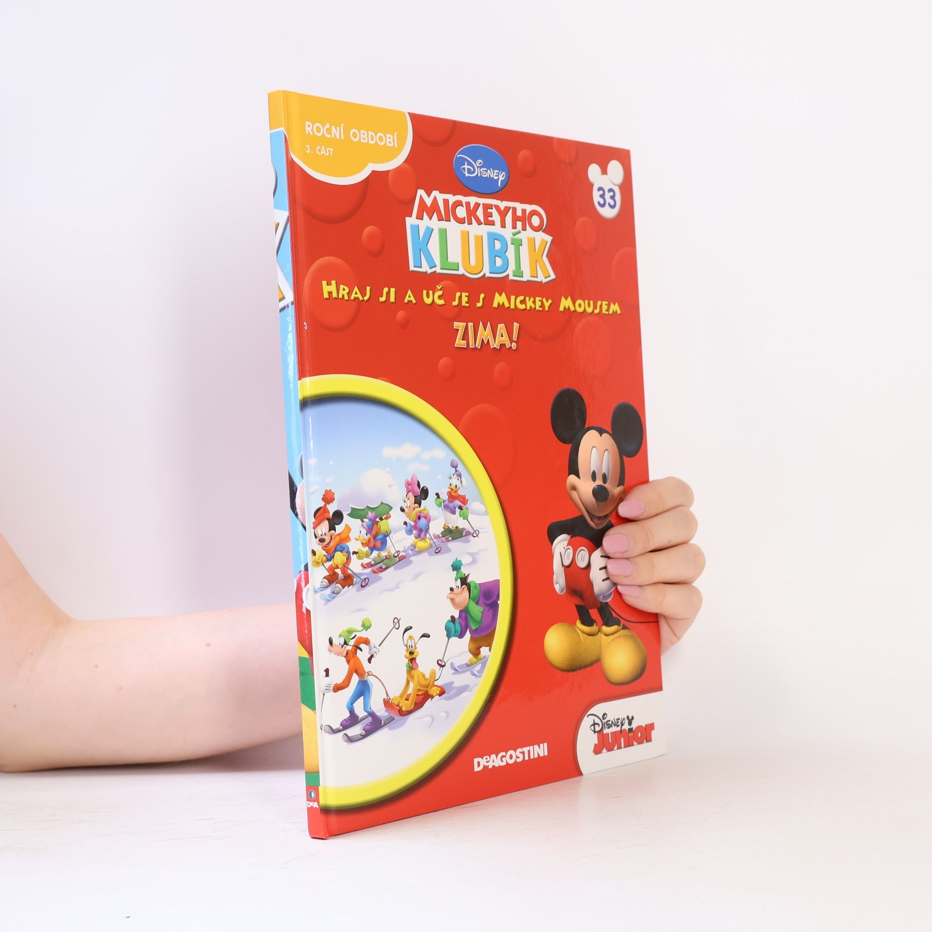 Kolektív autorov Mickeyho klubík. Hraj si a uč se s Mickey Mousem 33. Zima!