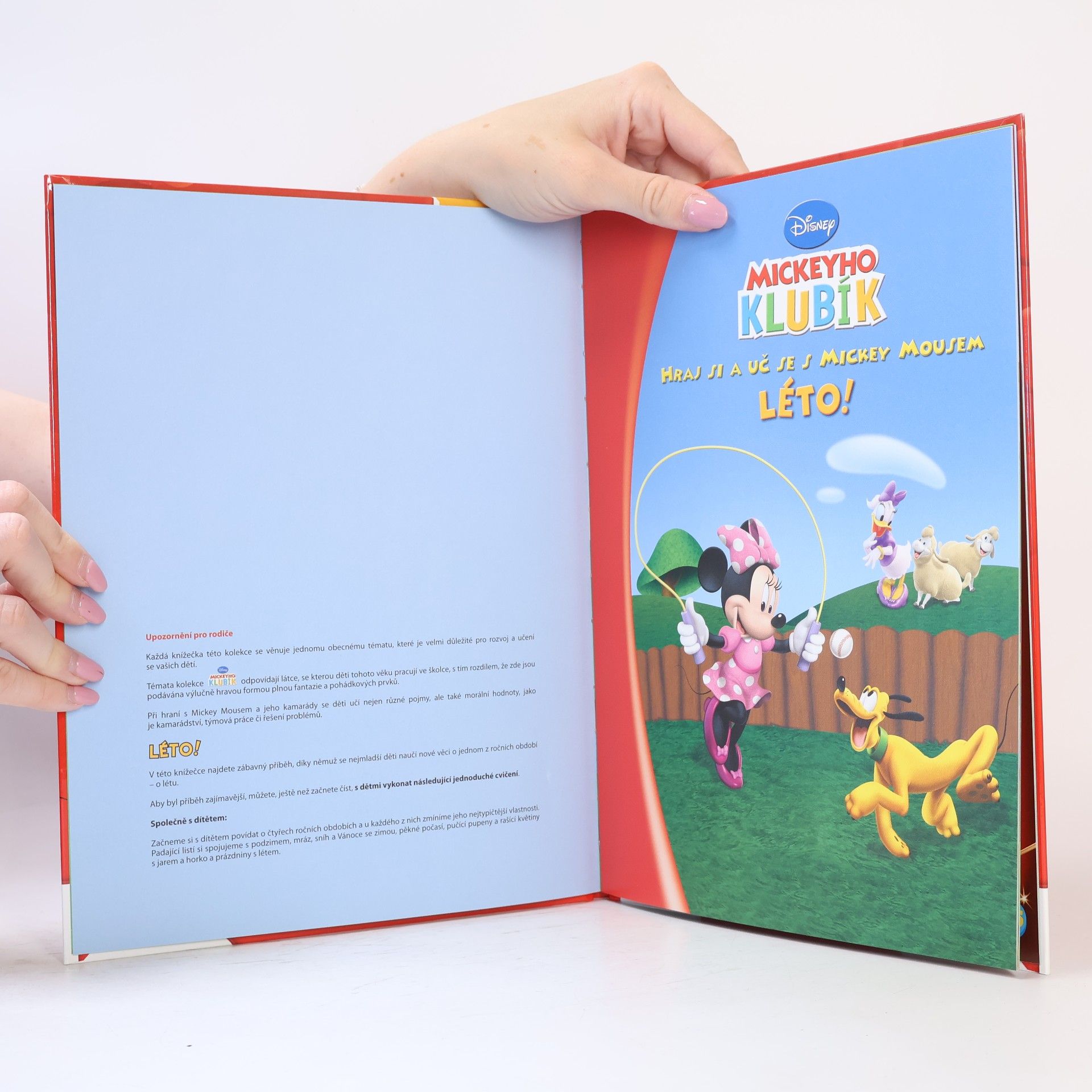 Autorenkollektiv Mickeyho klubík. Hraj si a uč se s Mickey Mousem 27. Léto!