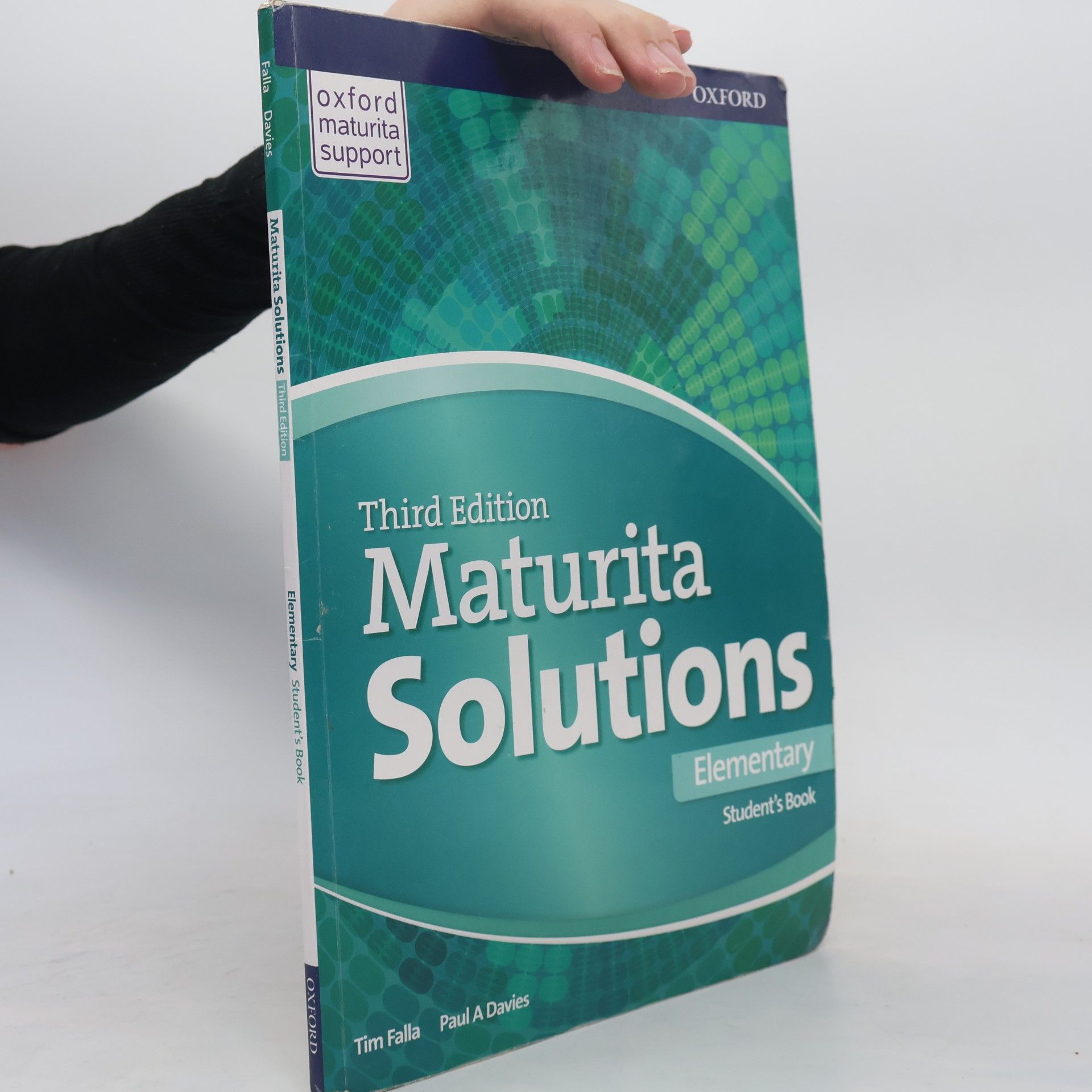 Maturita solutions : third edition. Elementary. Student's book