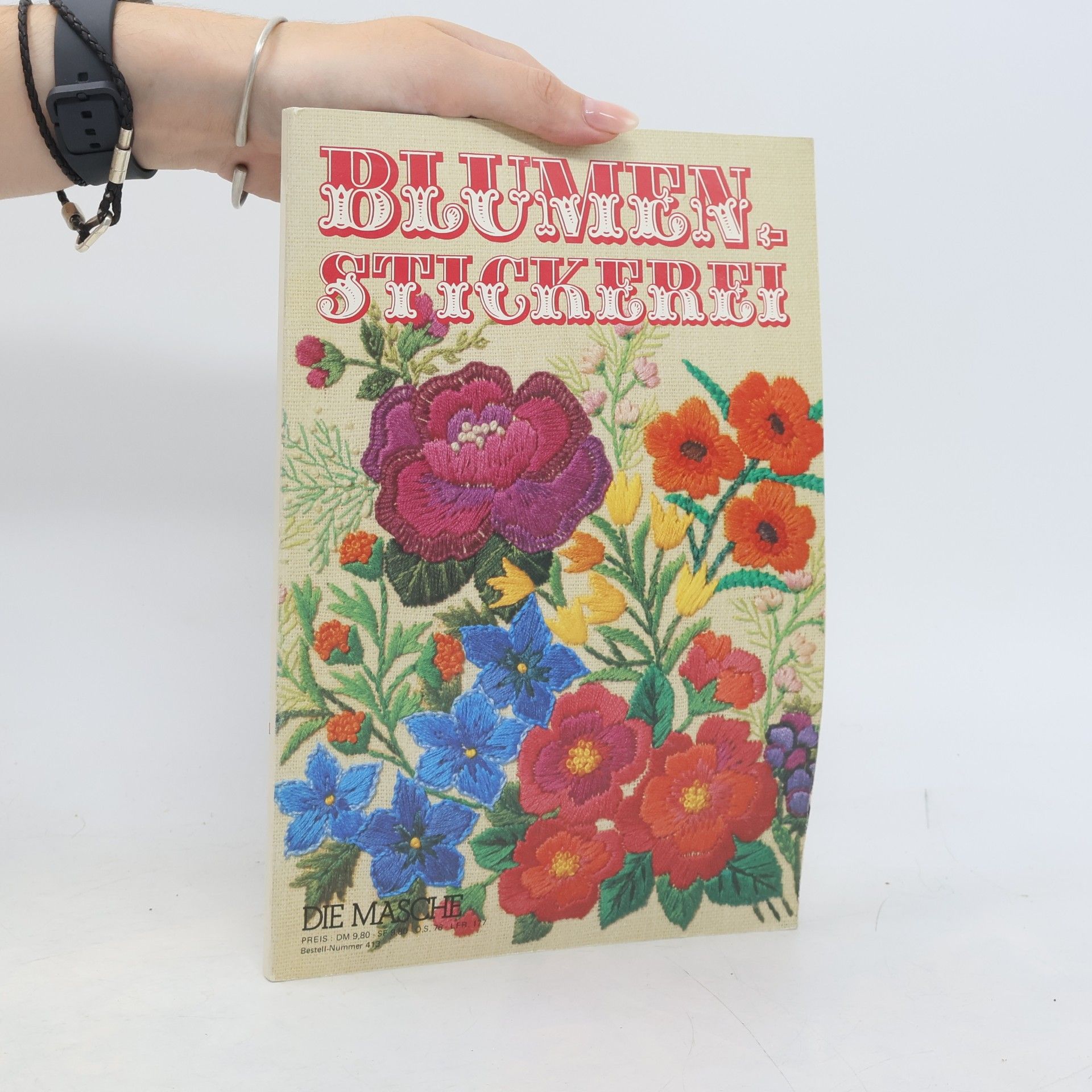 kolektiv Blumen Stickerei