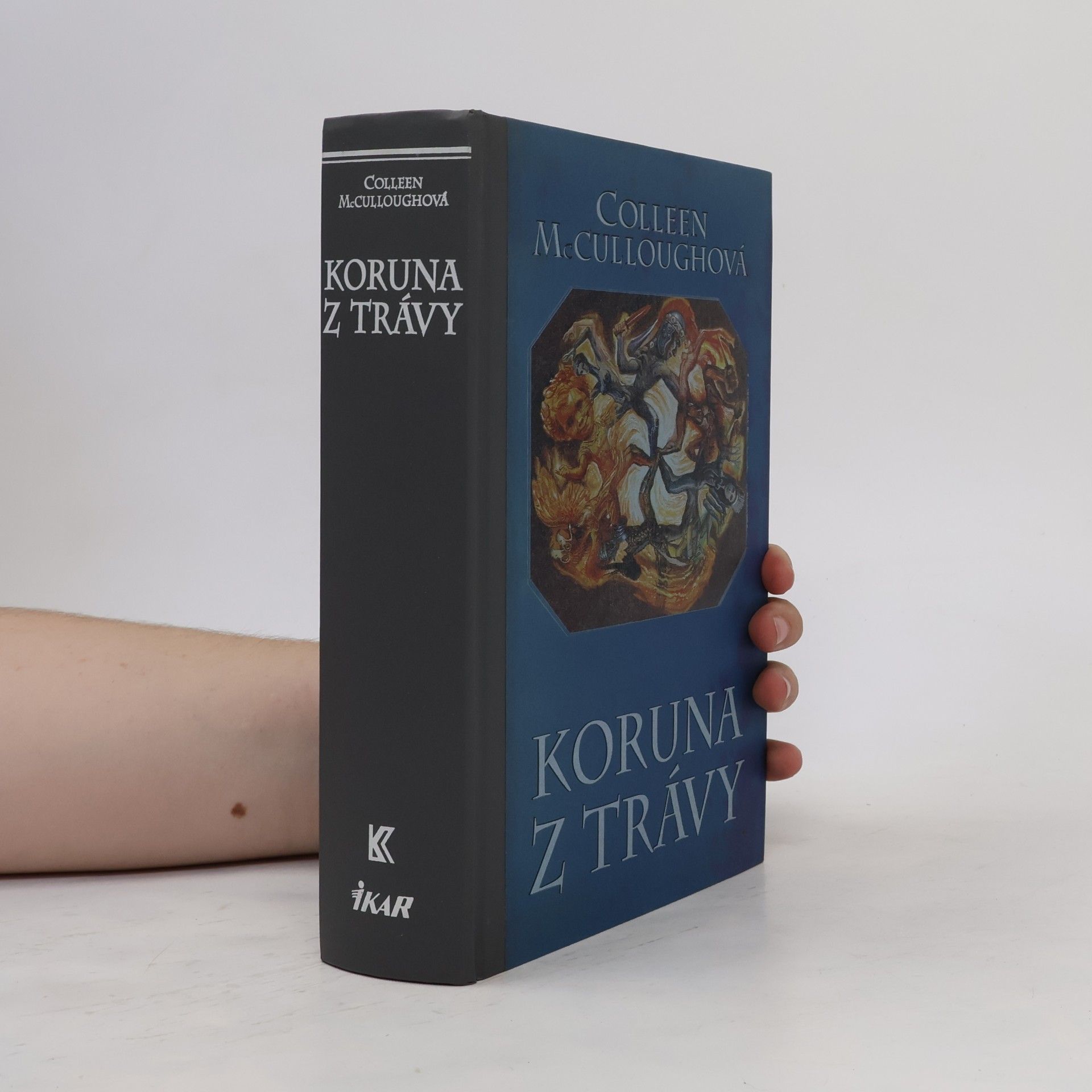 Colleen McCullough Koruna z trávy
