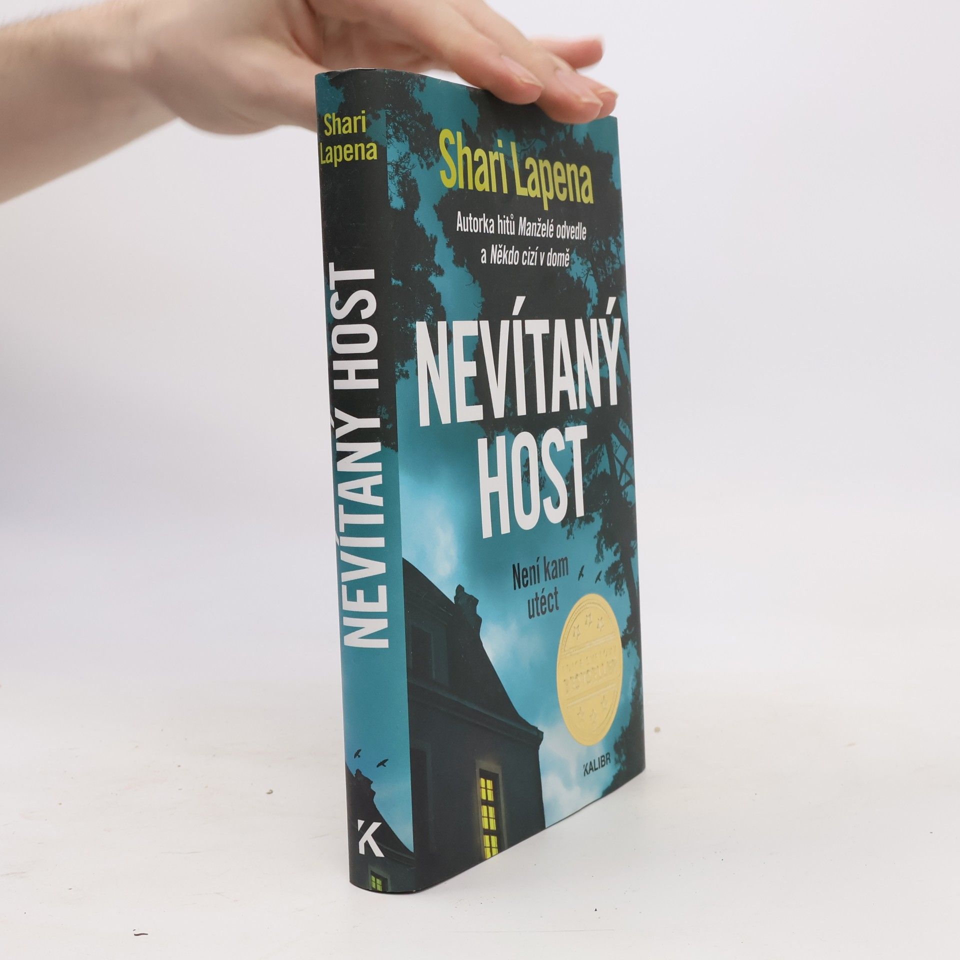 Shari Lapena Nevítaný host