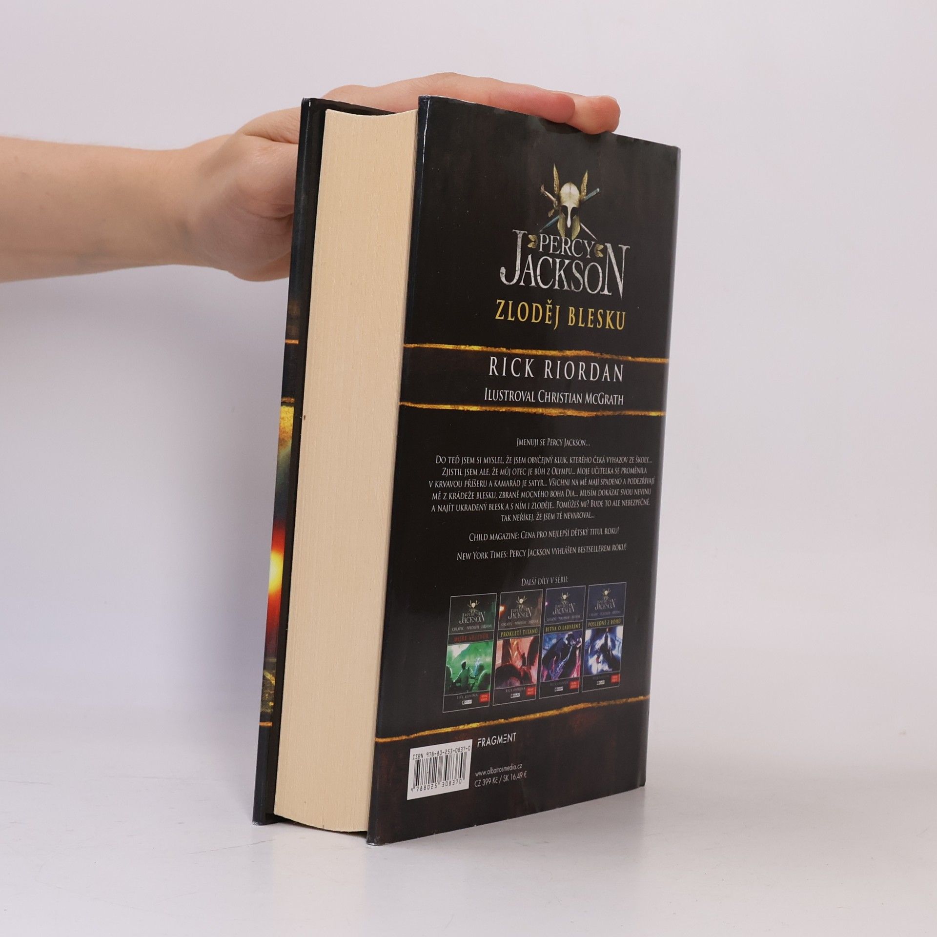Rick Riordan Percy Jackson. Zloděj blesku