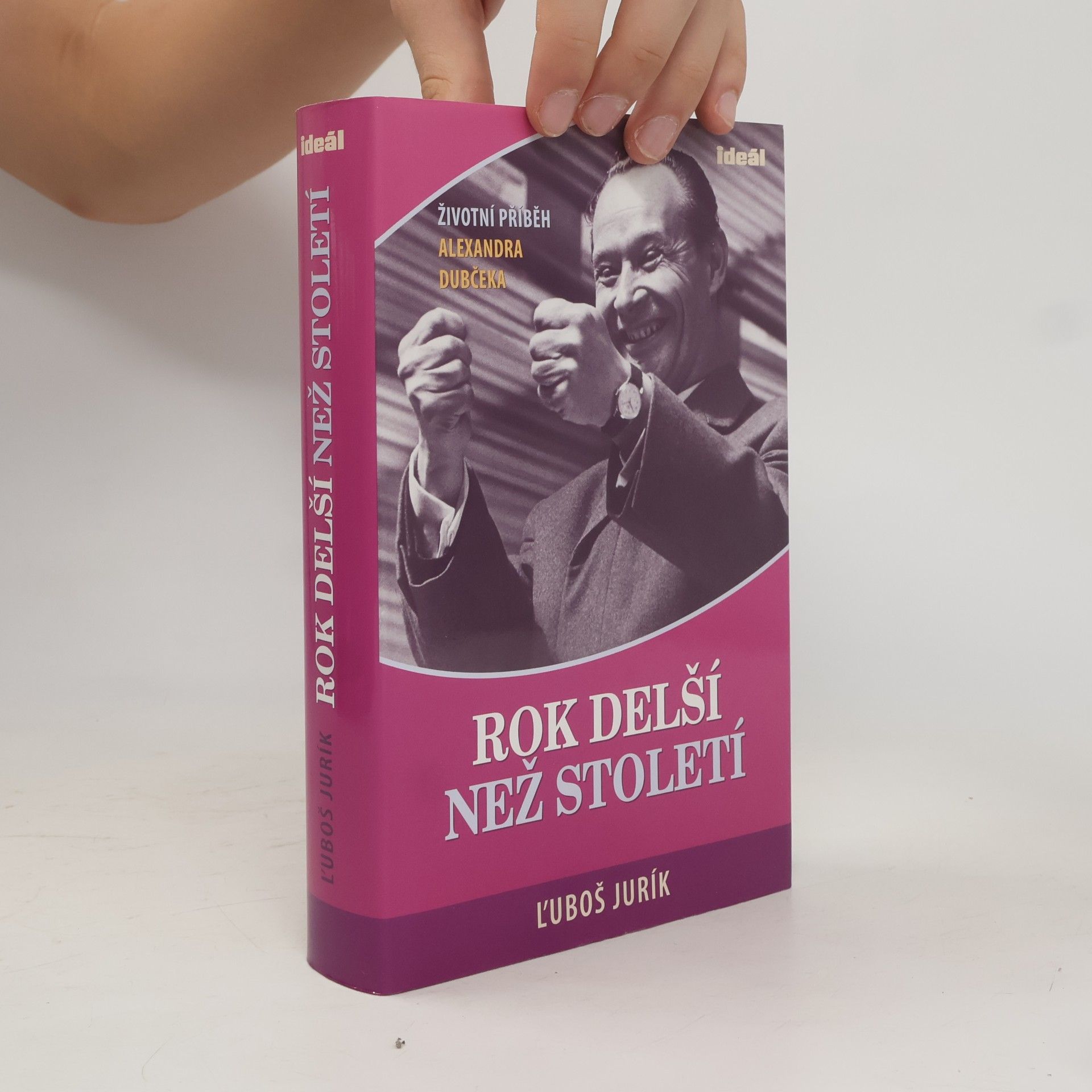 Ľuboš Jurík Rok delší než století. Životní příběh Alexandra Dubčeka