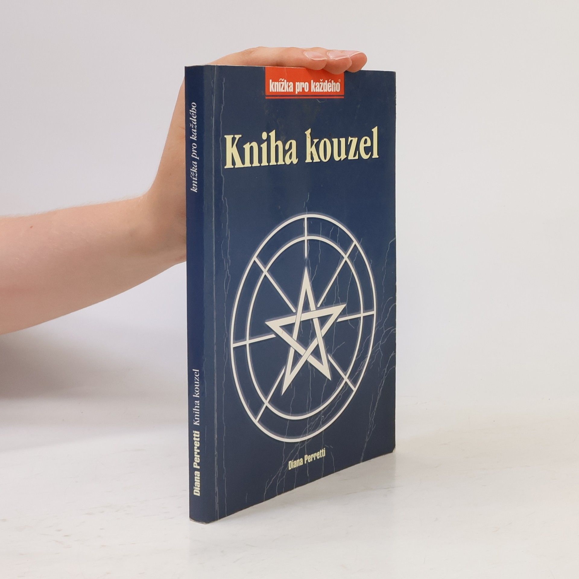 Diana Perretti Kniha kouzel