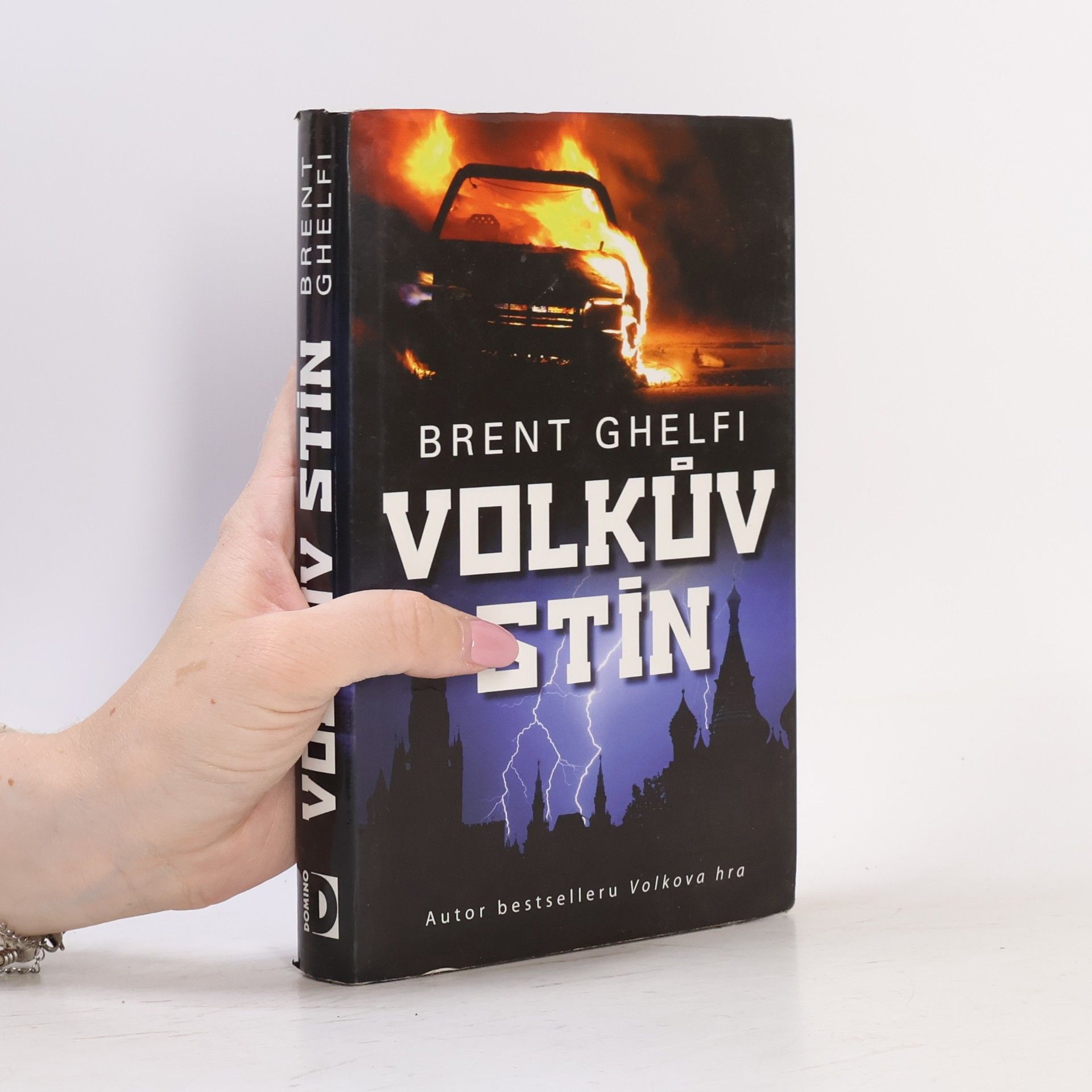 Brent Ghelfi Volkův stín