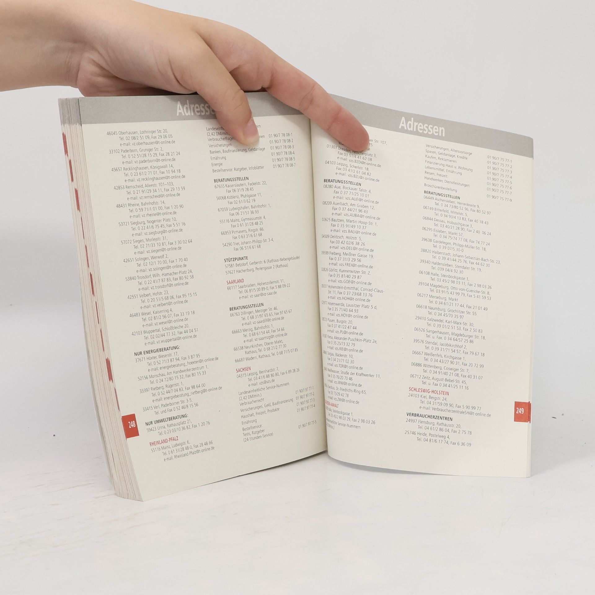 Various authors Stiftung Jahrbuch Test