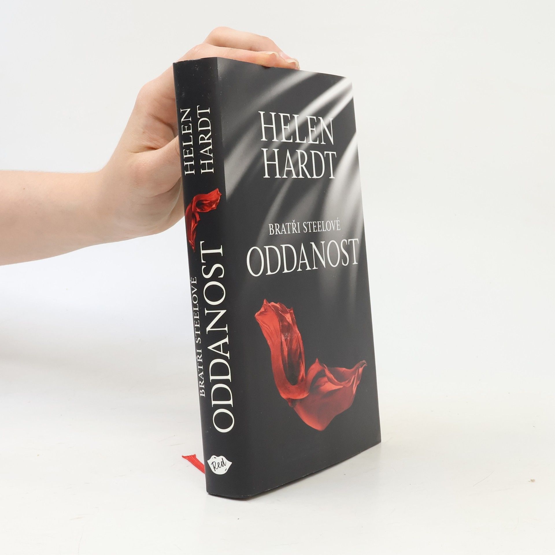Helen Hardt Bratři Steelové. Oddanost