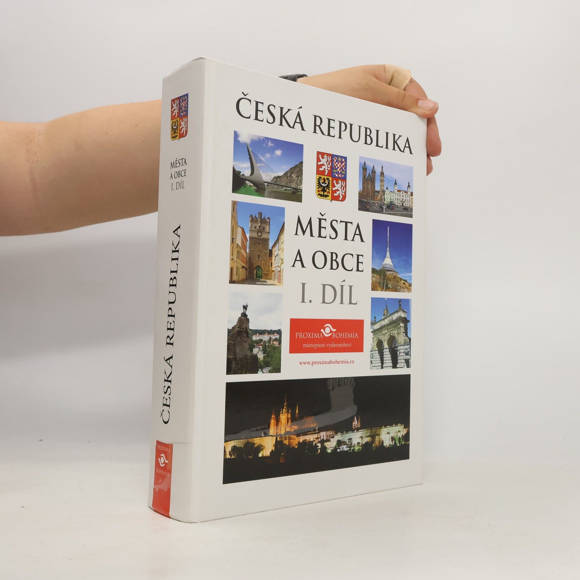Kolektiv autorů Česká republika. Města a obce 1. díl.
