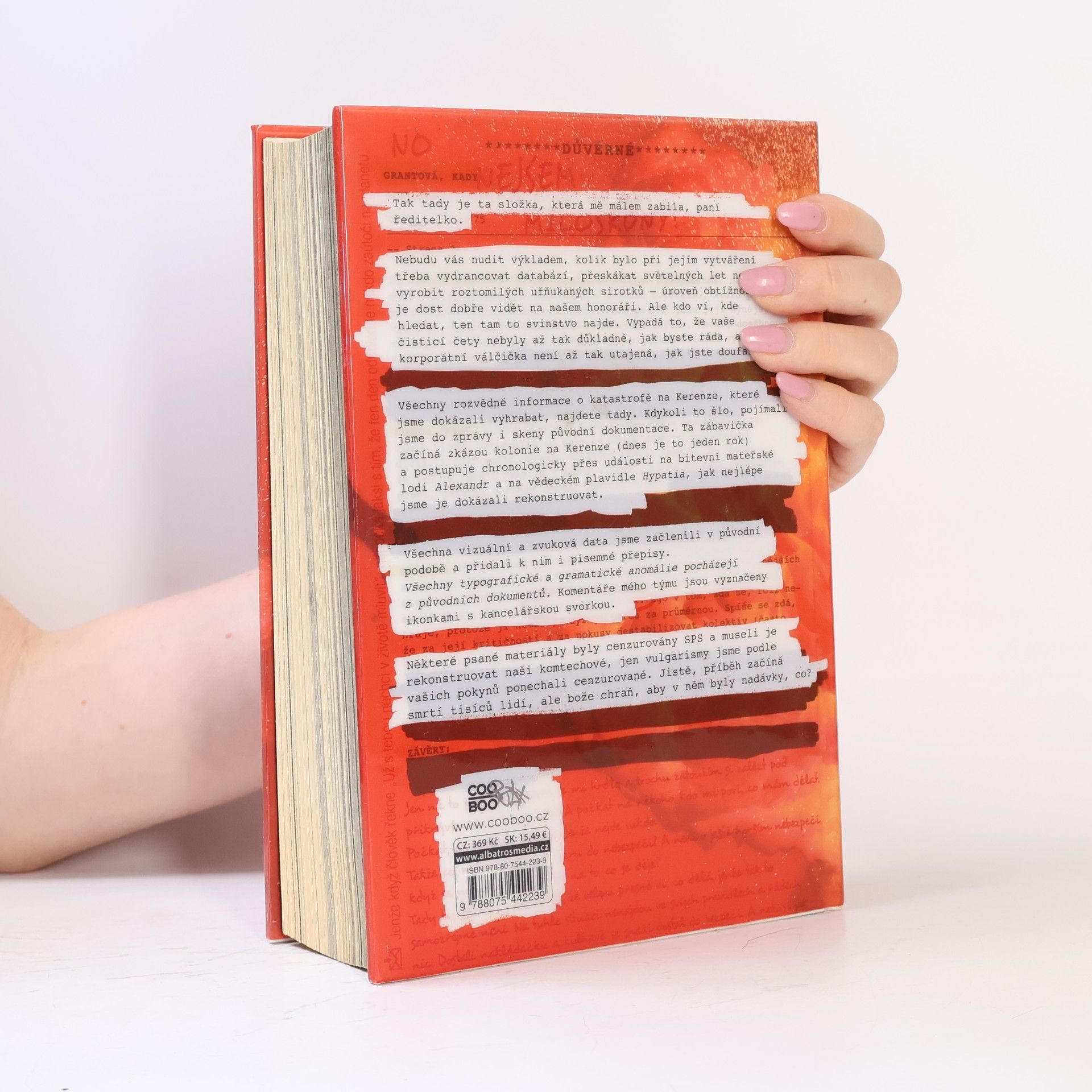 Amie Kaufman Akta illuminae 01, Illuminae