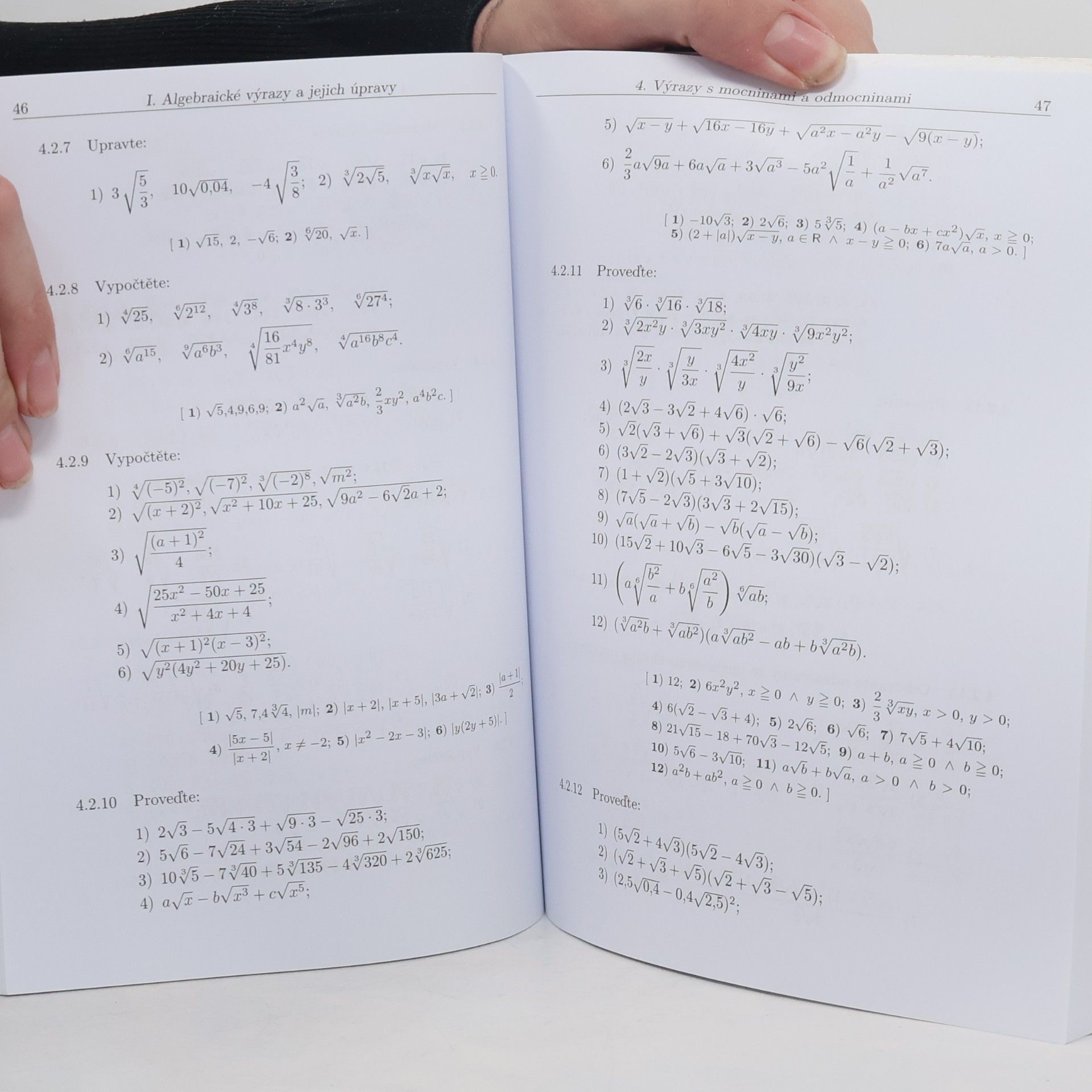František Janeček Sbírka úloh z matematiky pro střední školy
