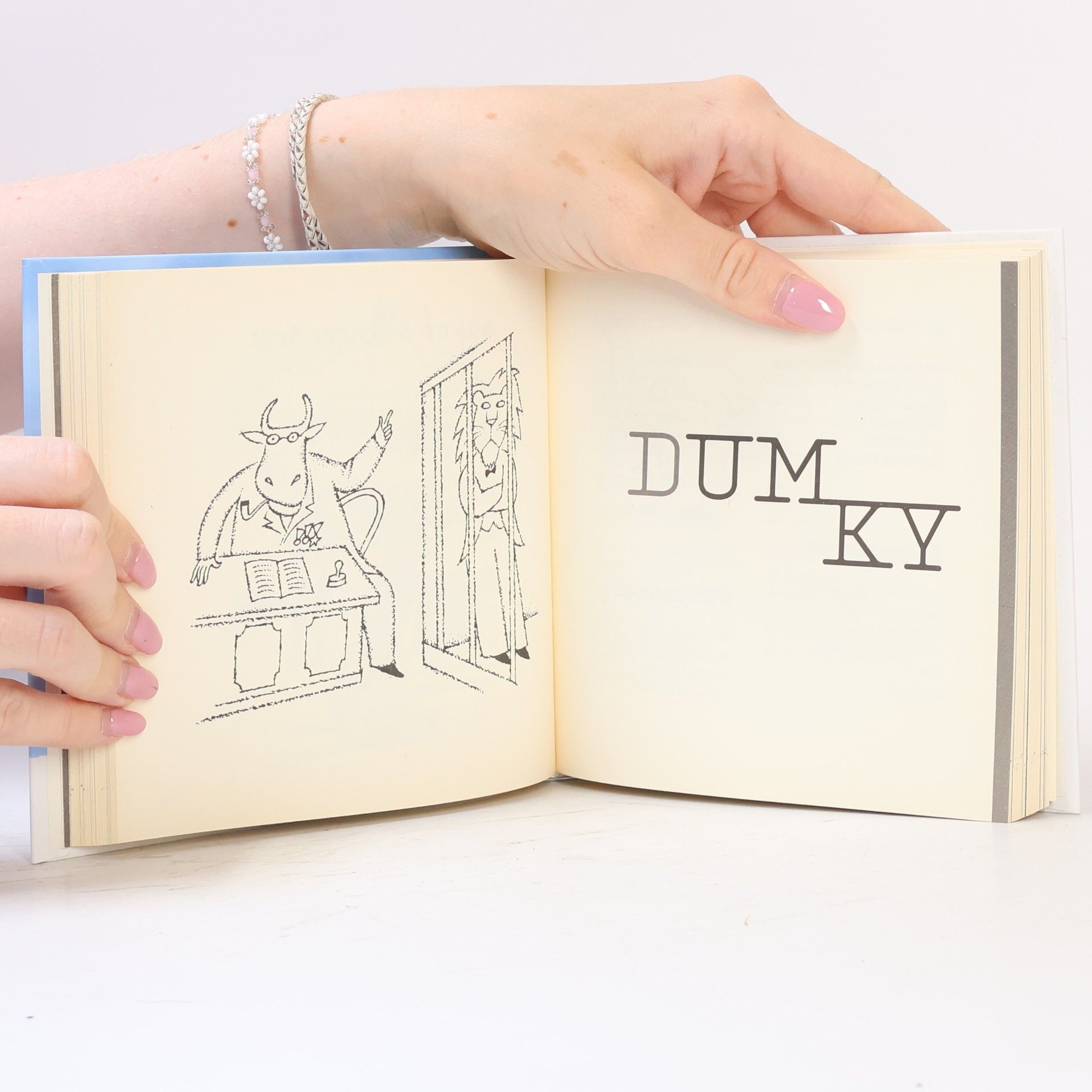Jiří Žáček Český satirikon : (1966-2016) : epigramy, humoresky, parodie