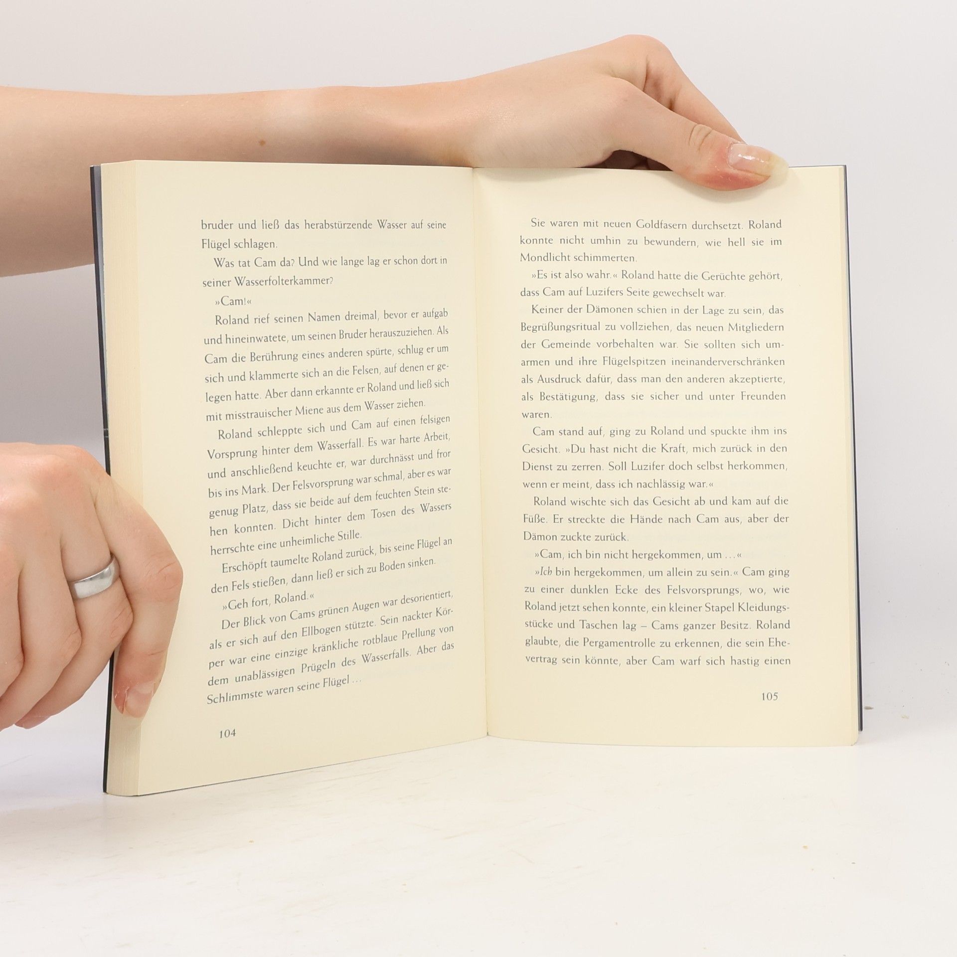 Lauren Kate Engelszeiten
